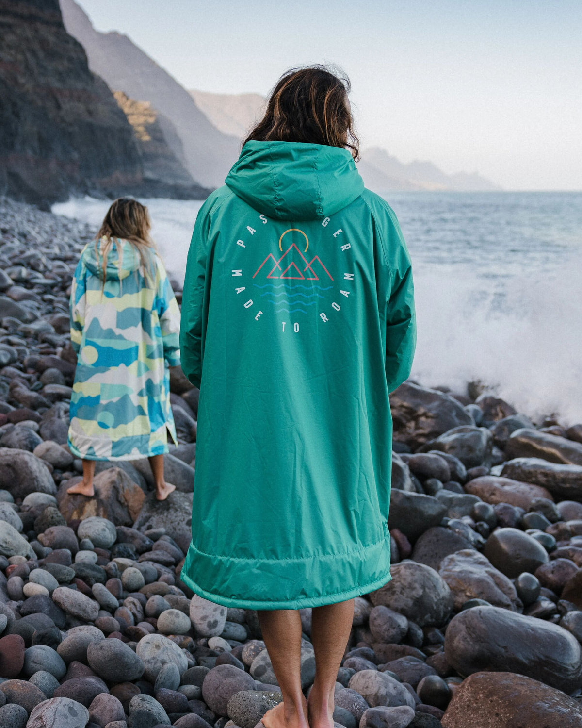 Escapism Sherpa Lined Changing Robe - Greenlake - Lifestyle - Male