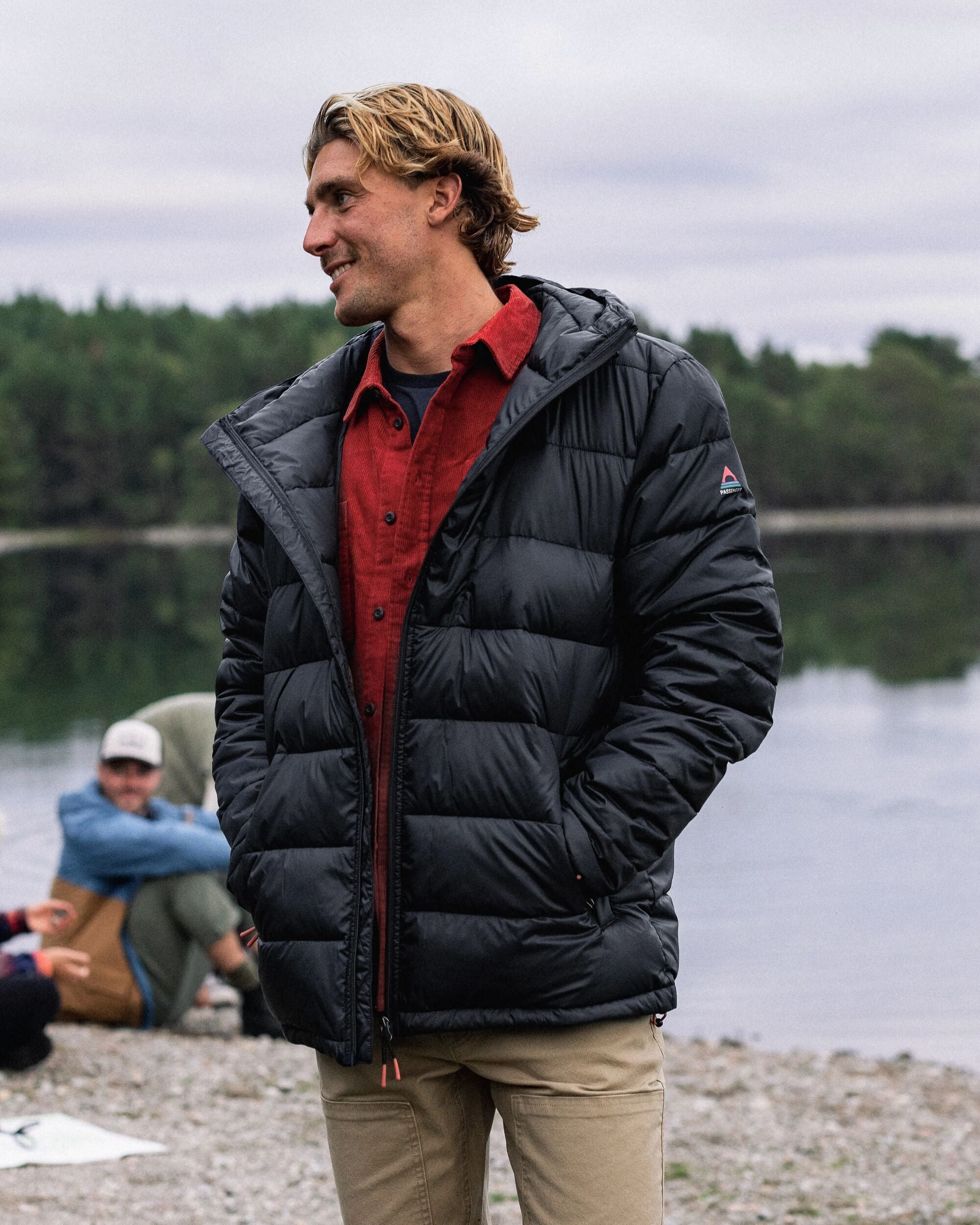 Flynn Recycled Insulated Jacket - Black - Lifestyle