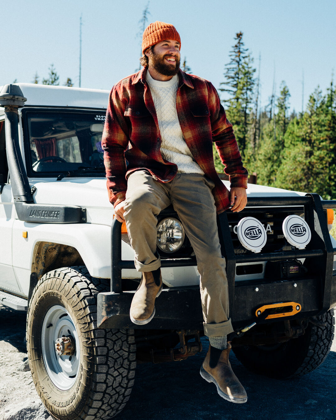 365 Organic Cotton Trouser - Dusty Olive - Lifestyle