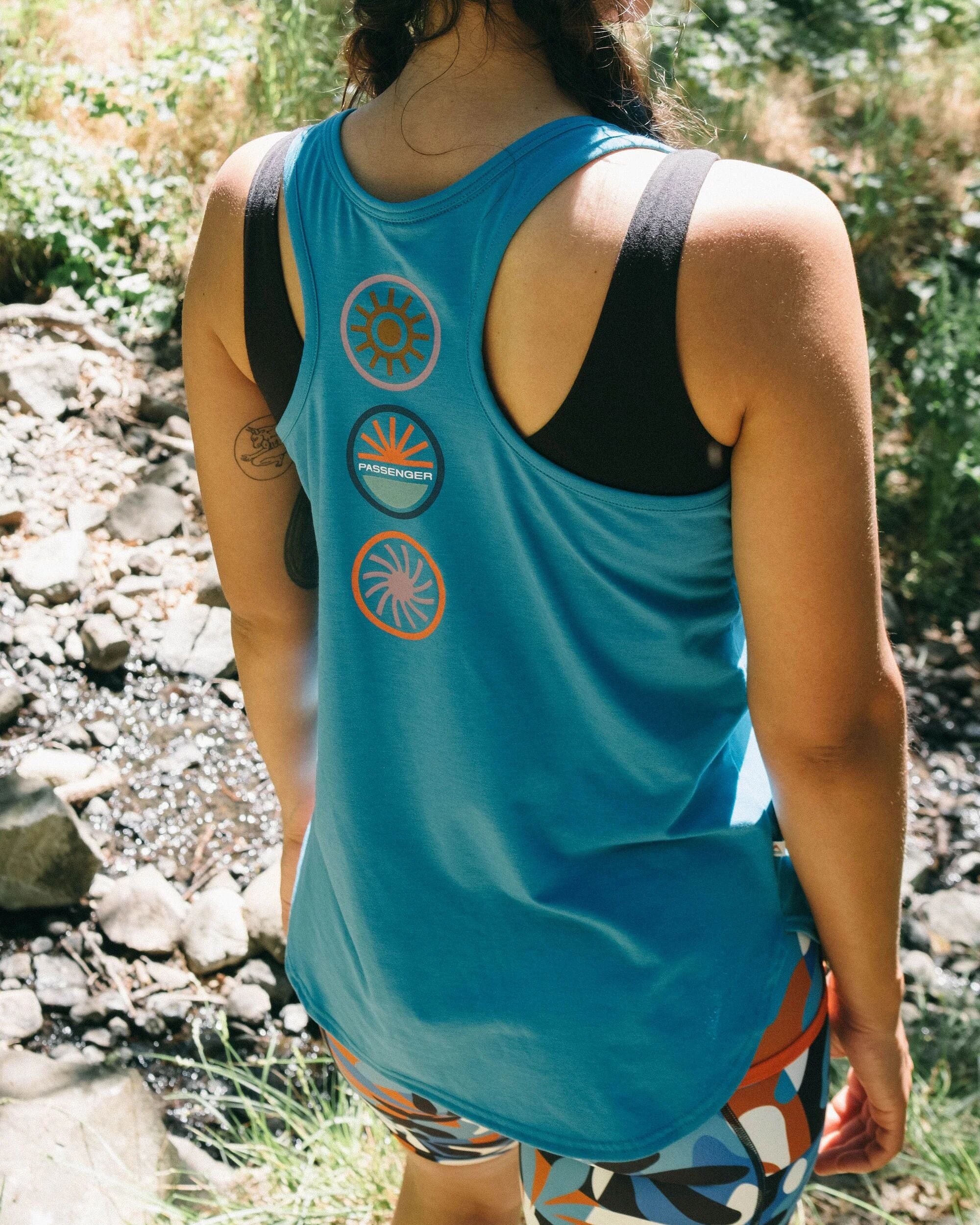 Chase The Light Drirelease® Active Vest - Bluejay - Lifestyle