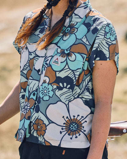 365 Recycled Active Boxy Shirt - Vintage Floral Aqua - Lifestyle