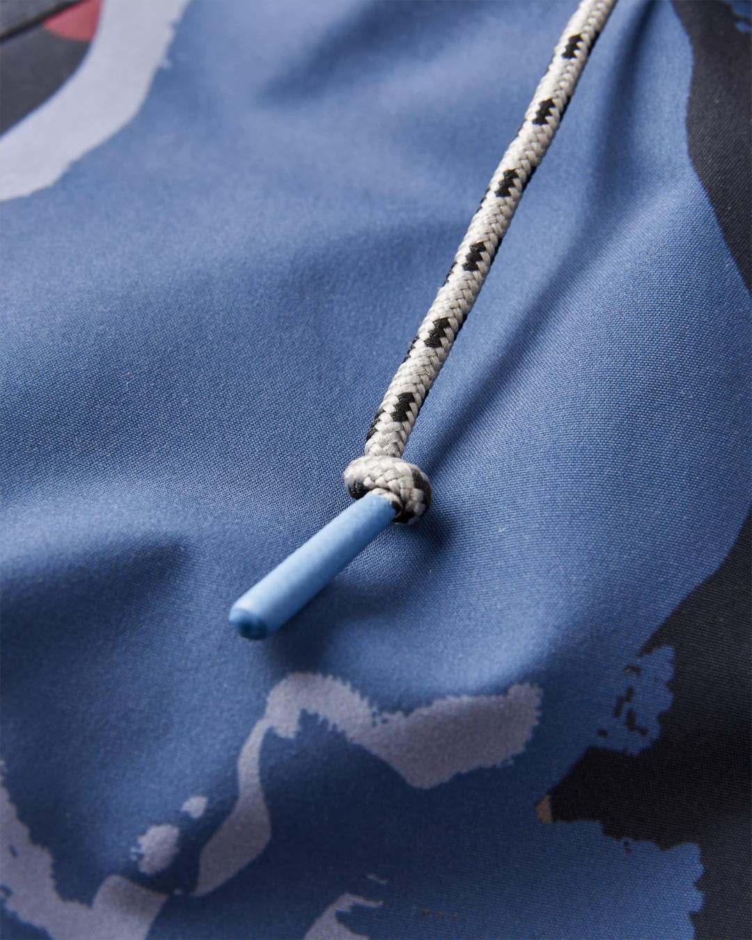 Baltic Recycled Insulated Jacket - Sycamore Pattern - Flatlay