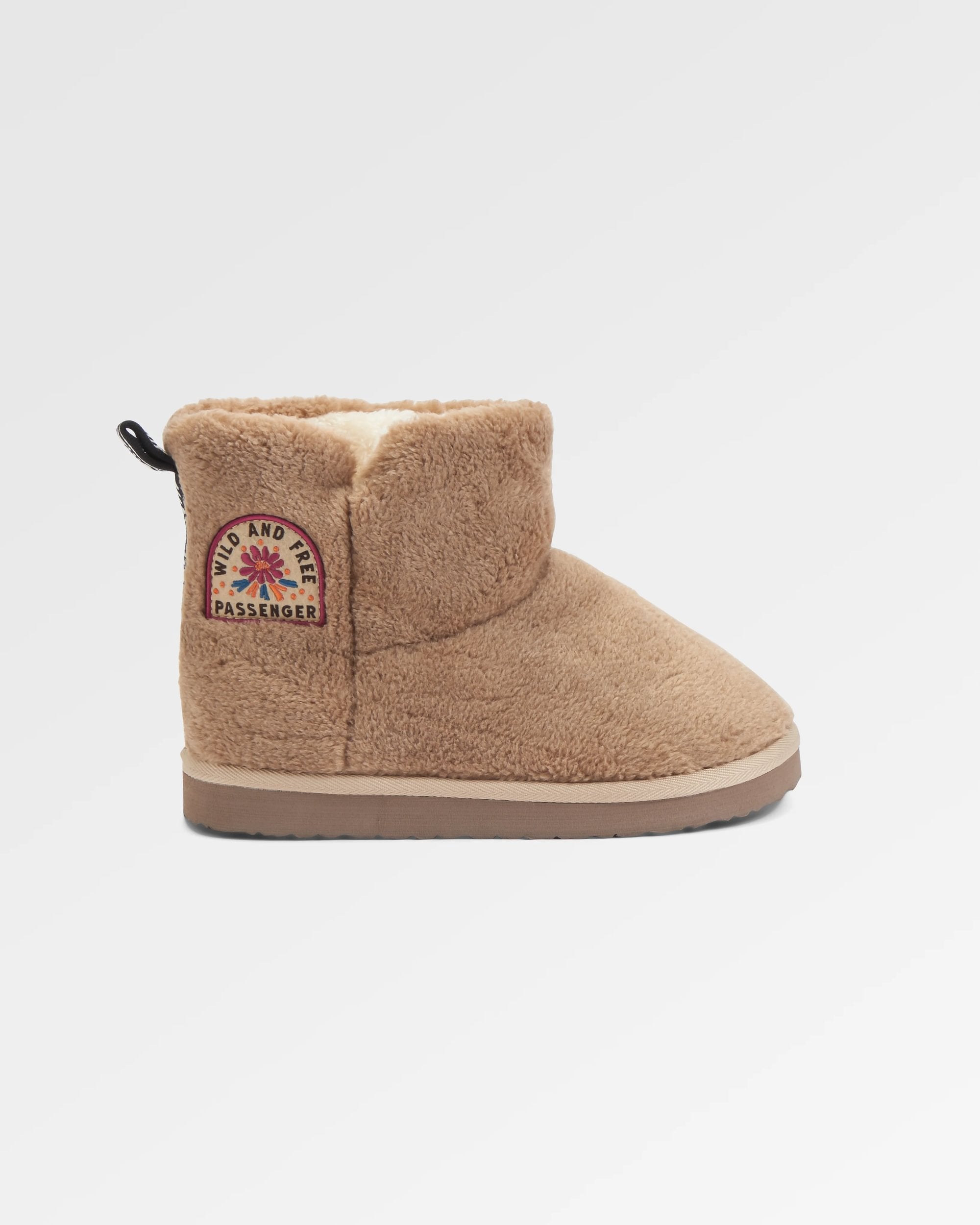 Hideaway Hut Sherpa Fleece Slipper - Biscuit - Flatlay