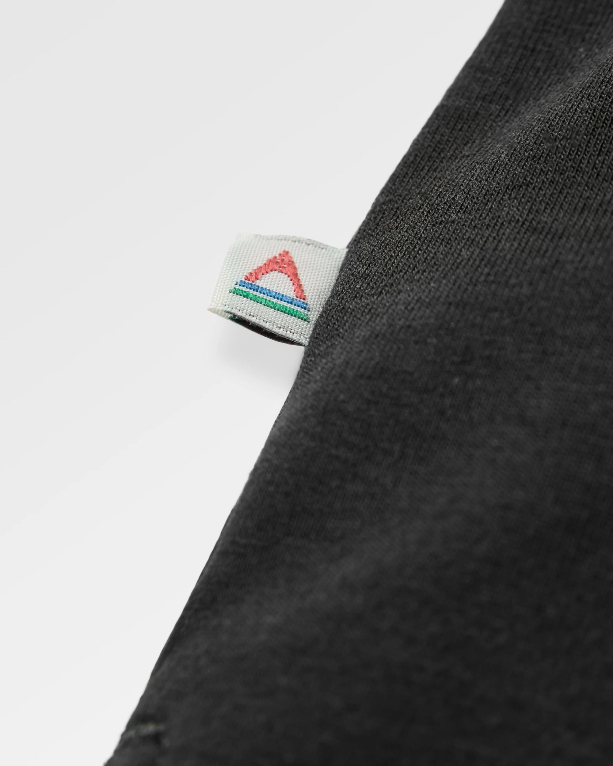 Breeze DriRelease® Trail Women's T-Shirt - Black - Flatlay