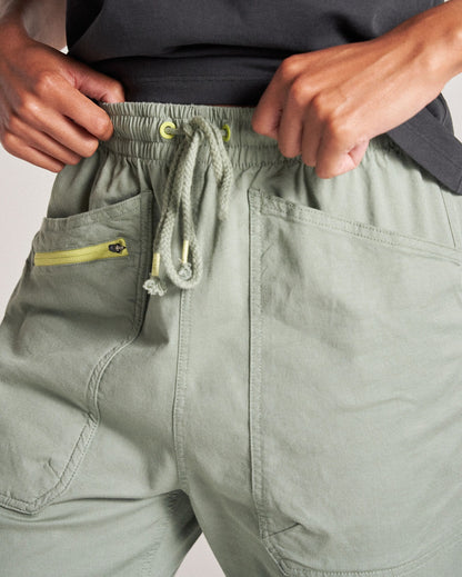Hydrilla Organic Cotton Trouser - Pistachio - Studio Model
