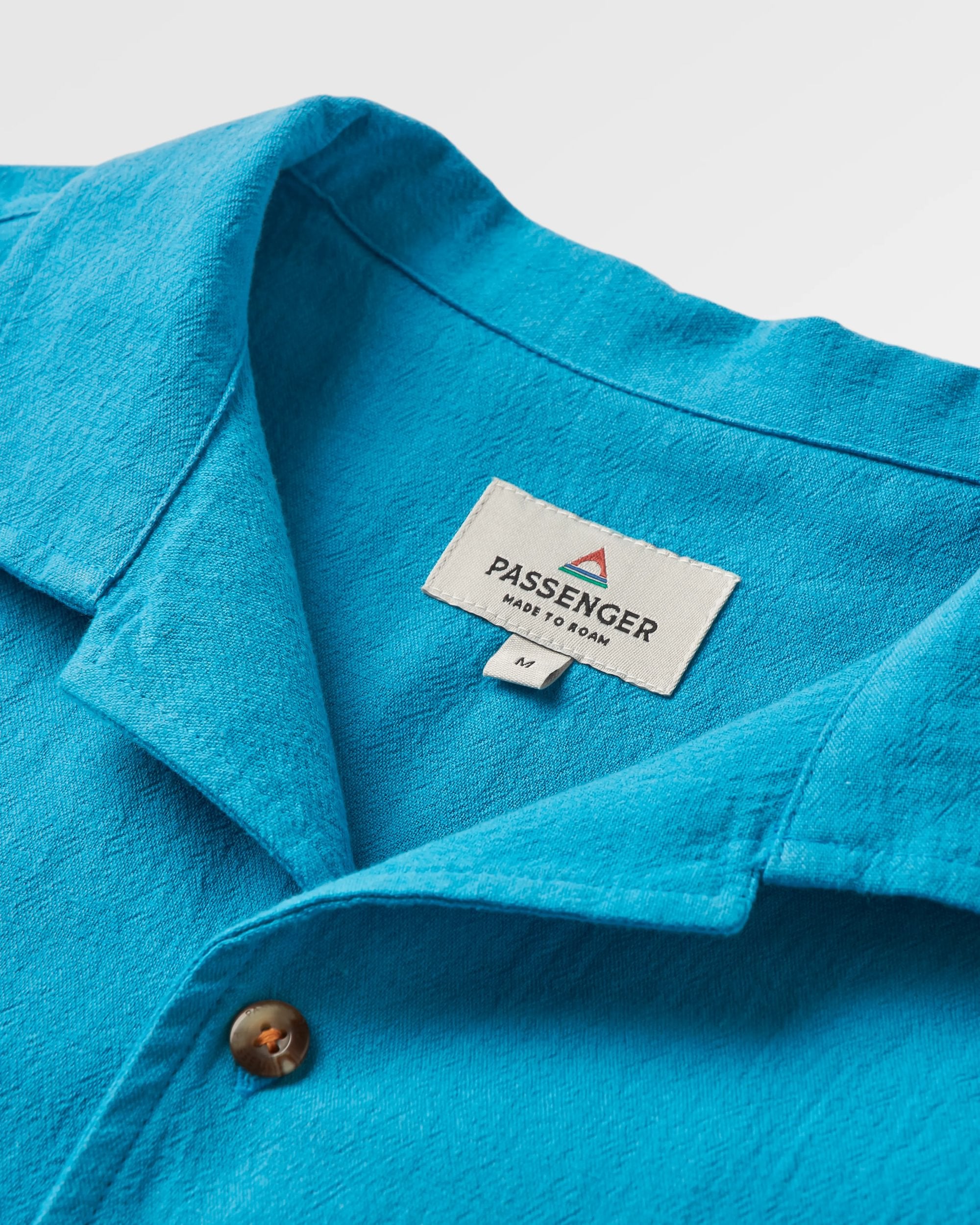 Cove Organic Cotton Short Sleeve Shirt - Blue Pool - Flatlay