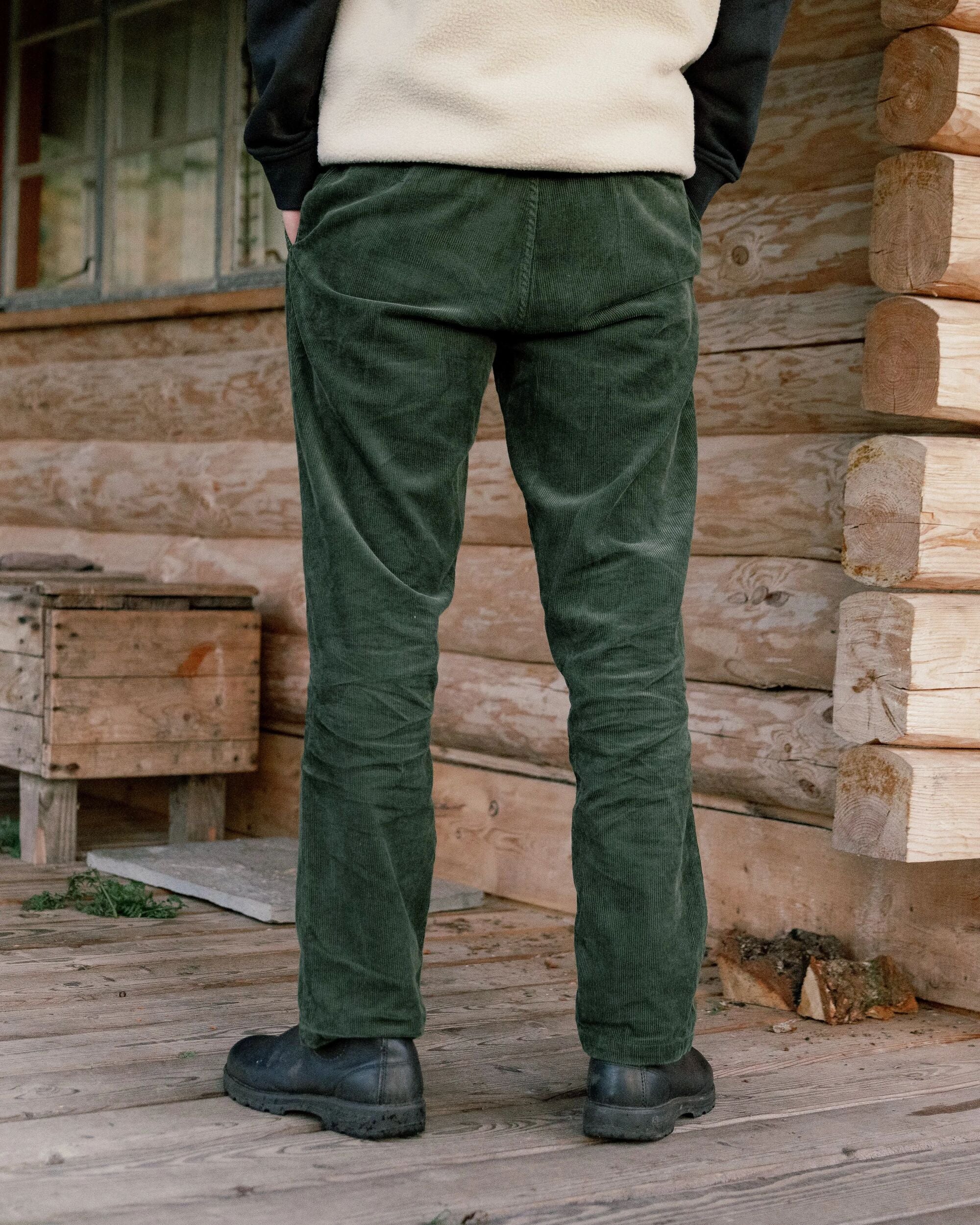 Adventurer Cord Trouser - Fir Tree - Lifestyle