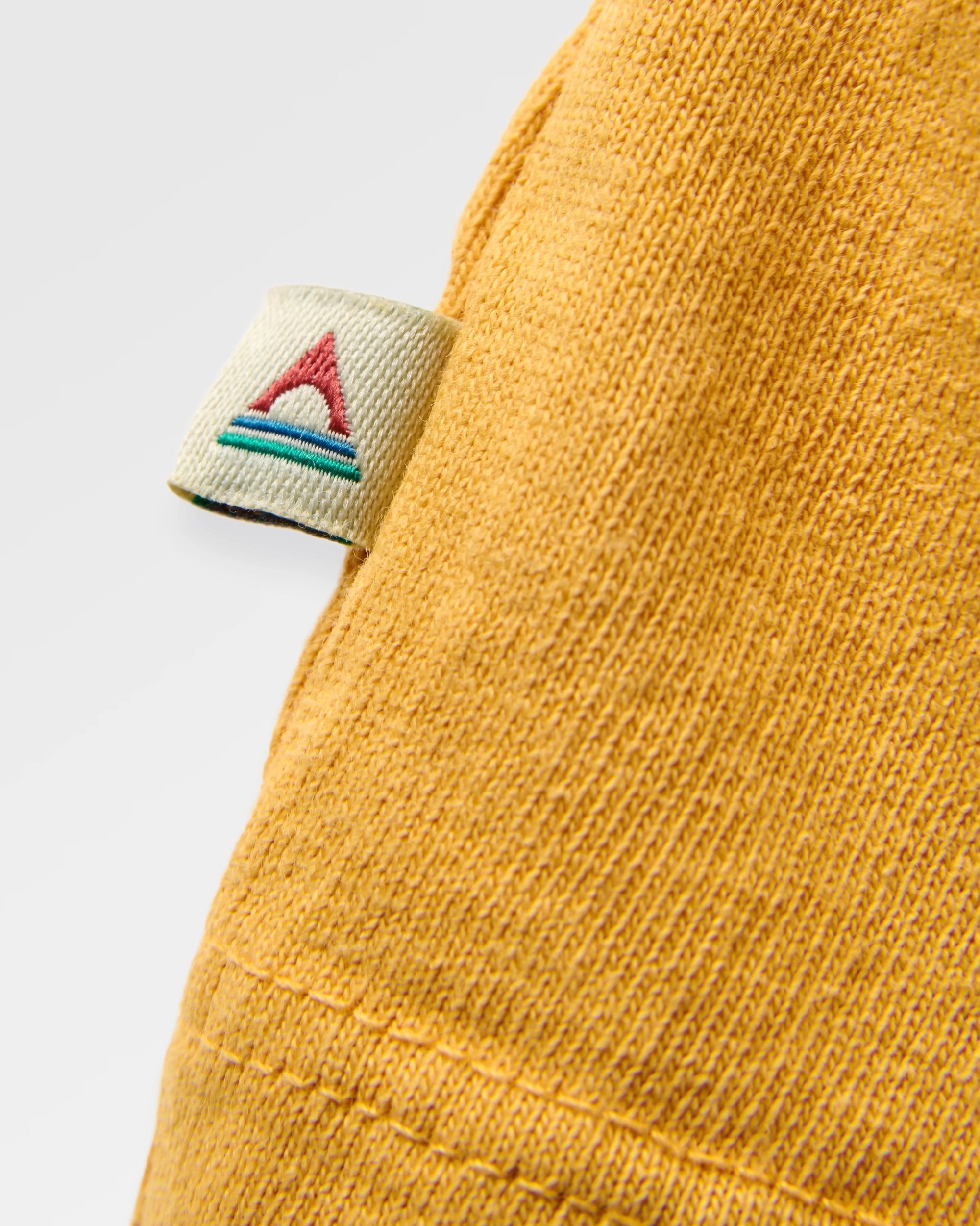 Classic T-Shirt - Spruce Yellow - Flatlay