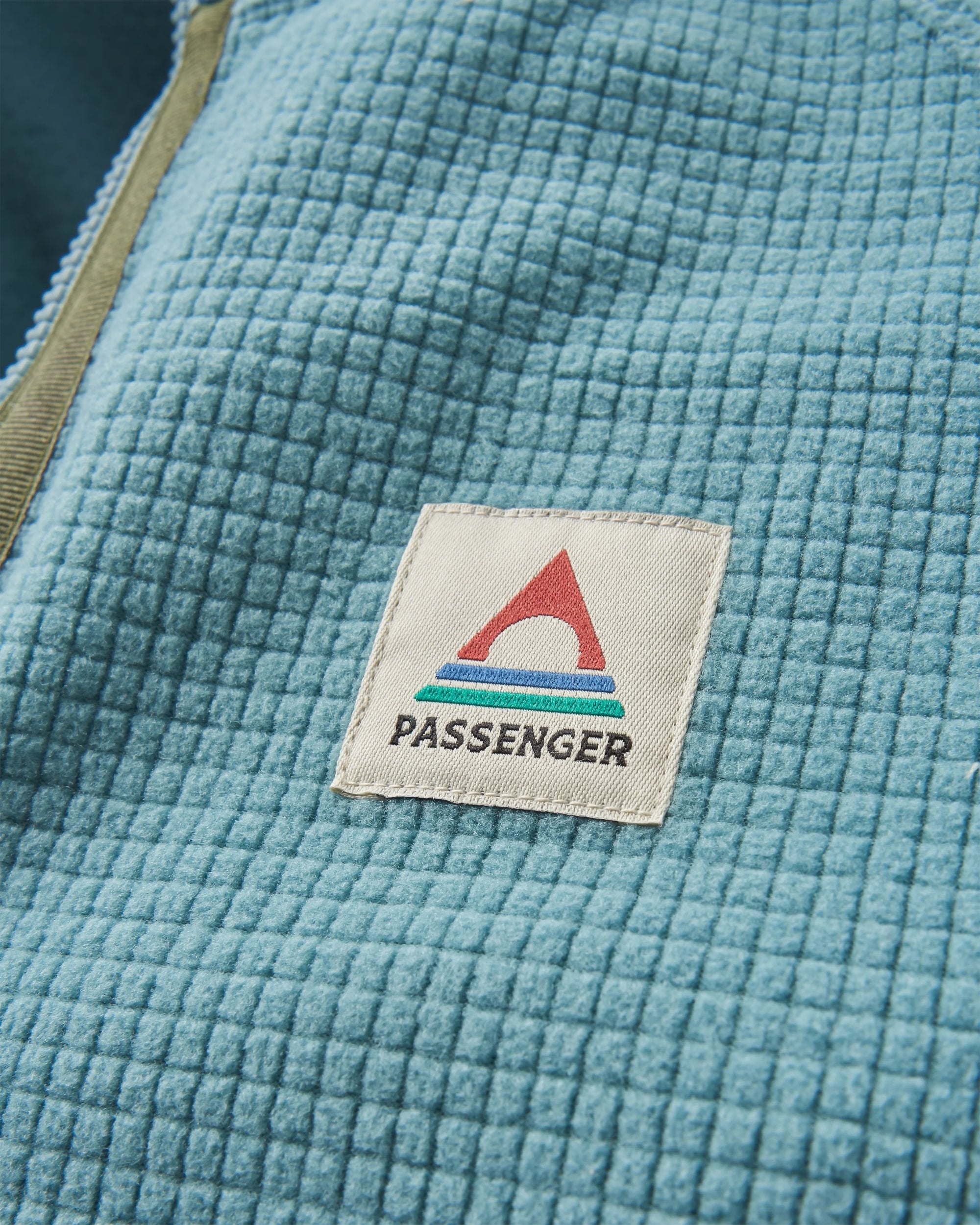 Overlook Recycled Grid Polar Fleece - Arctic/Dark Denim - Flatlay