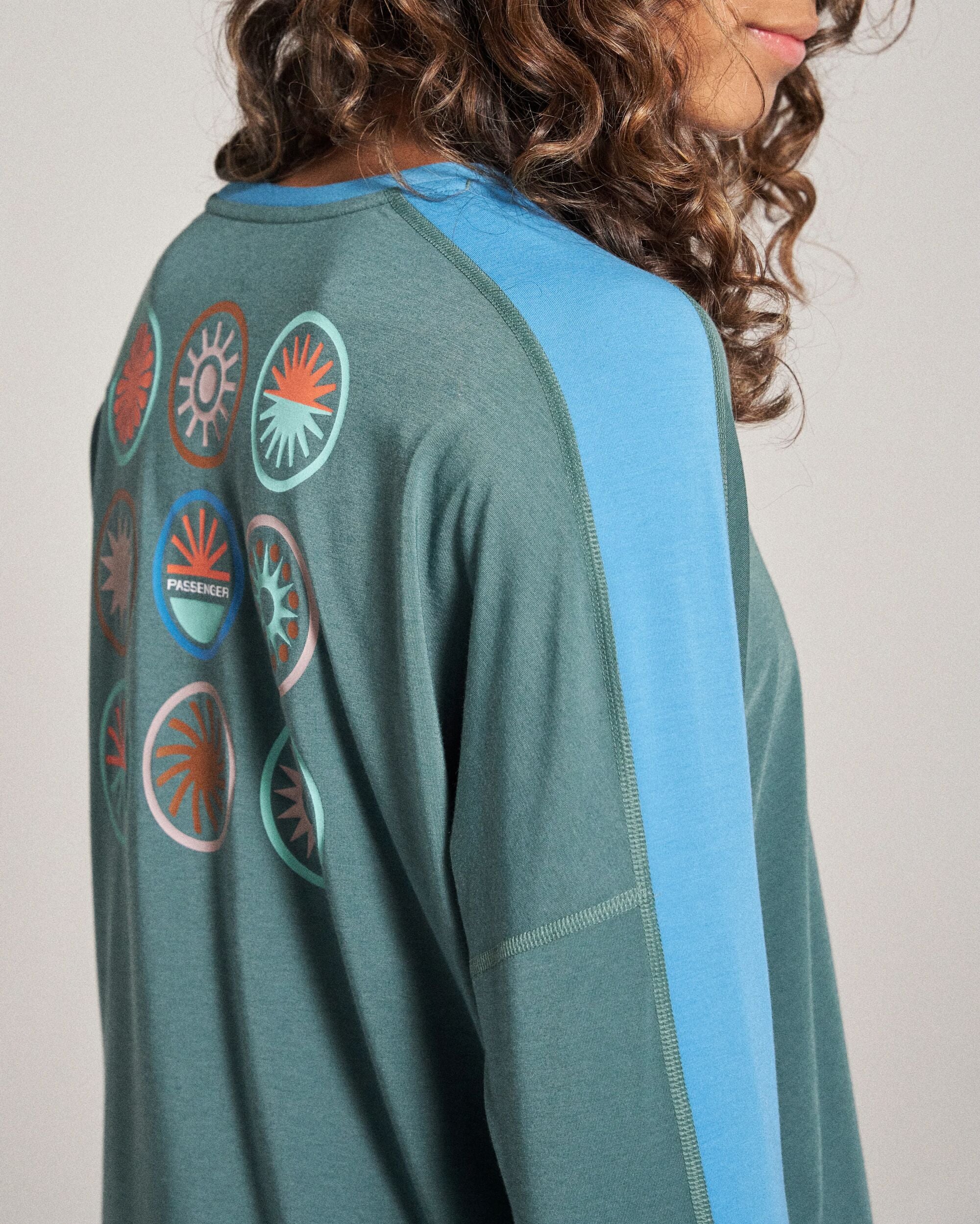 Chase The Light Drirelease® Active LS T-Shirt - Deep Ocean - Studio Model