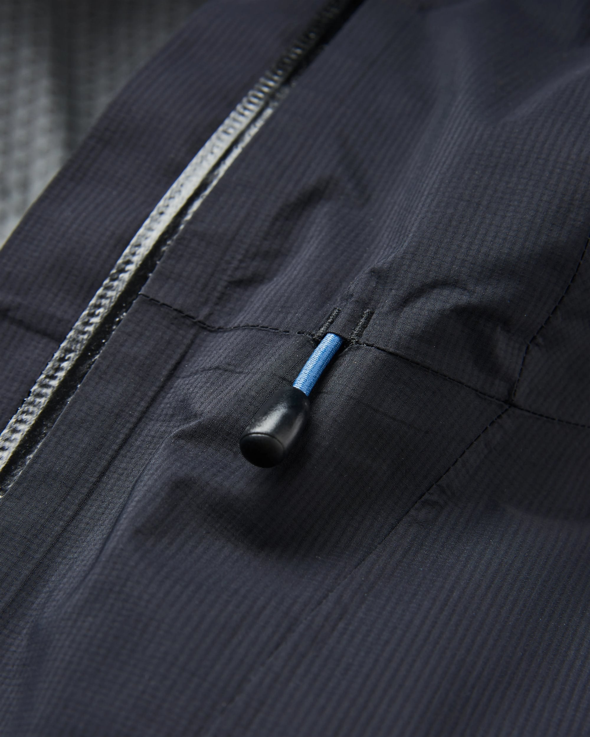 Trailscape Light Men's Recycled Waterproof Jacket - Black - Flatlay