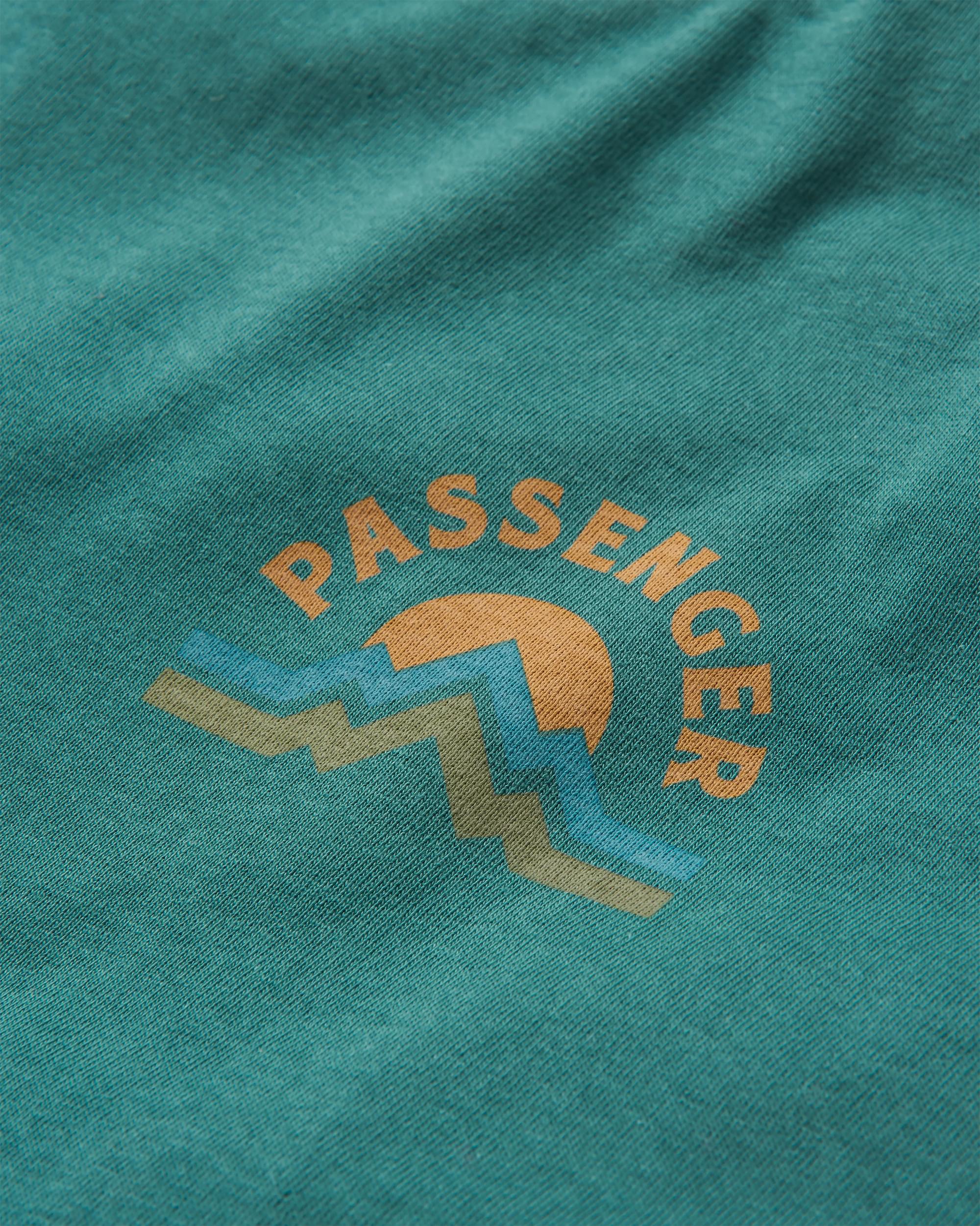 Riser Recycled Cotton LS T-Shirt - Mediterranean - Flatlay