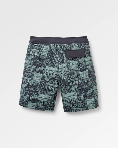 Cruiser NetPlus® 19" Boardshort - Patchwork Faded Black - Flatlay