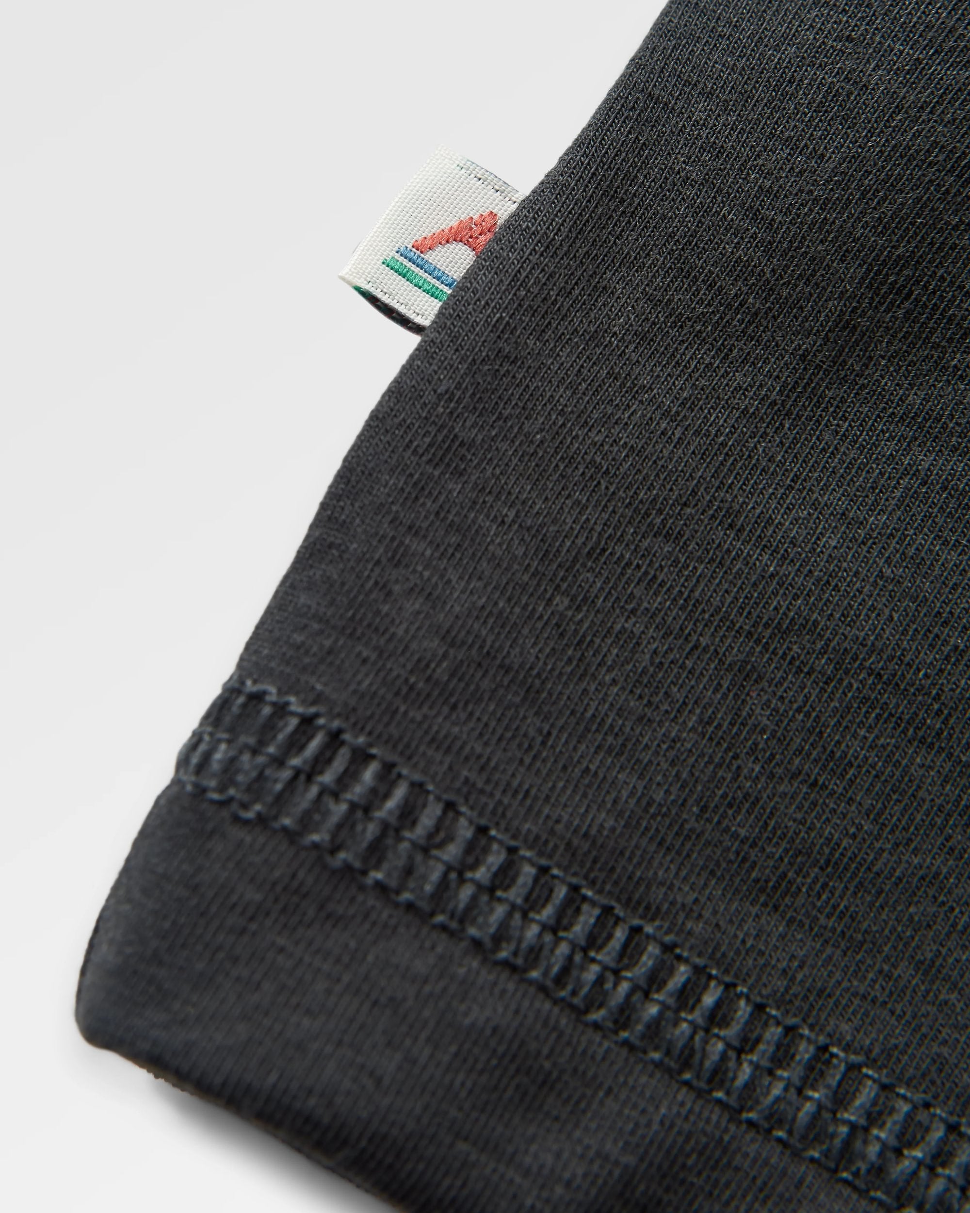 Sedona Drirelease® Recycled Active LS T-Shirt - Black - Flatlay