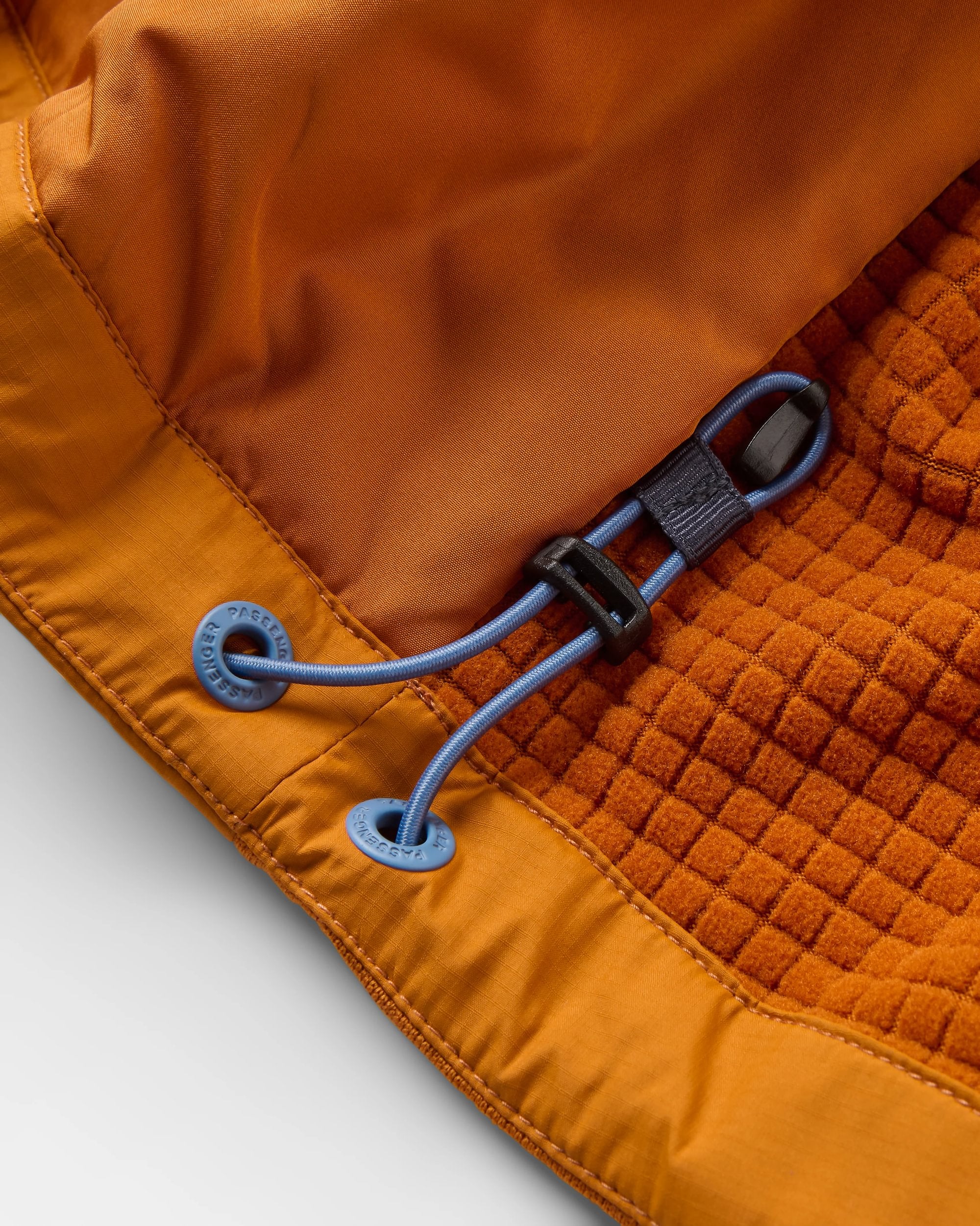 Womens Trailscape Lightweight Insulated Jacket - Retro Orange - Flatlay