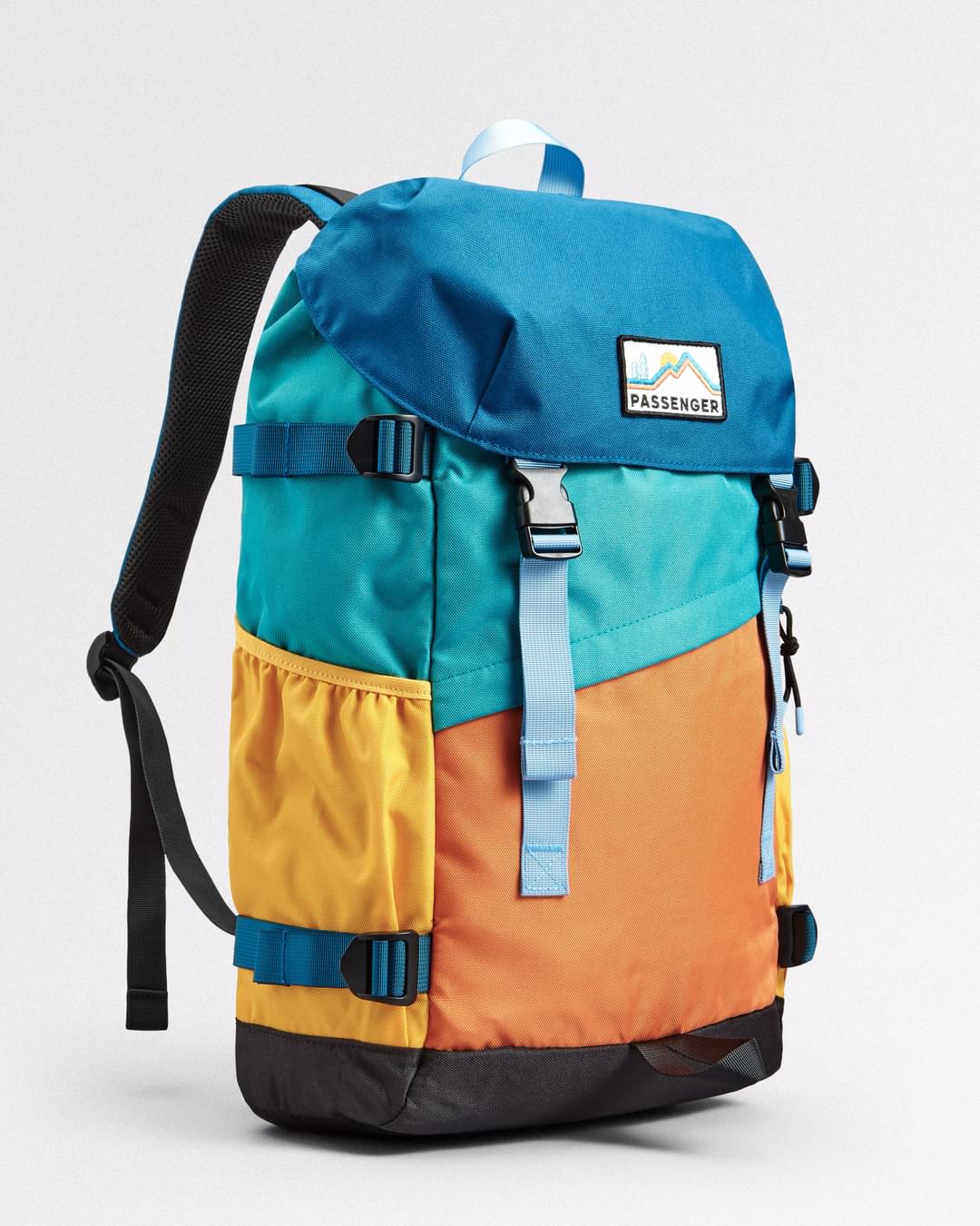 Boondocker Recycled 26L Backpack - Multi Colour - Flatlay