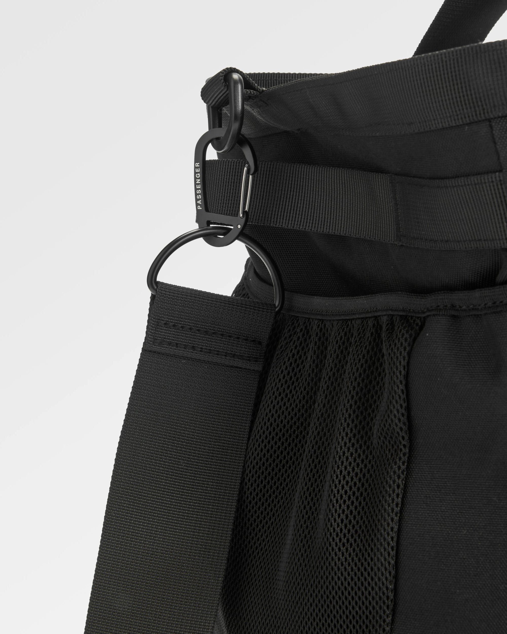 Boondocker Gear Tote 48L - Black - Flatlay