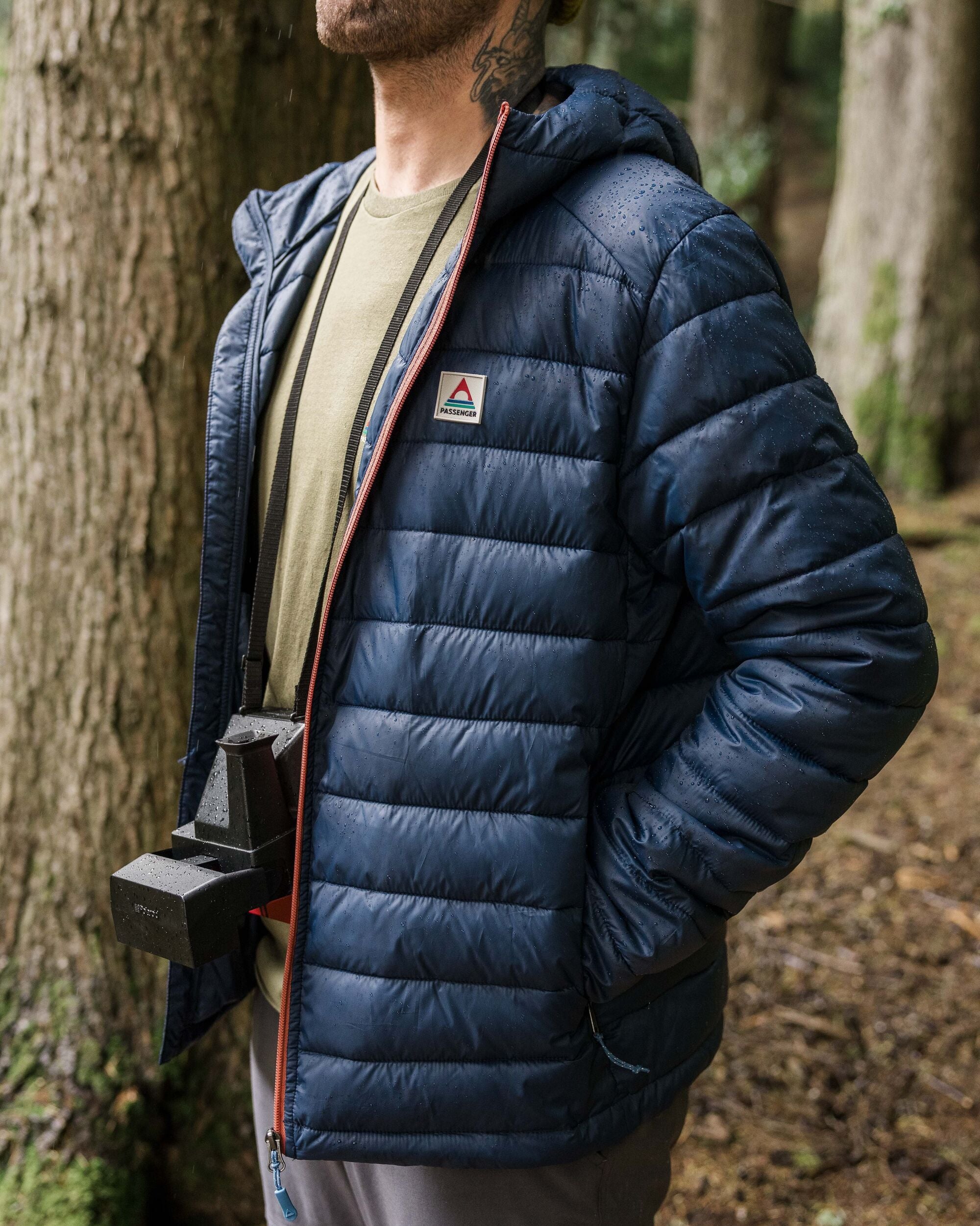 Roamer Recycled 2.0 Insulated Jacket - Rich Navy - Lifestyle