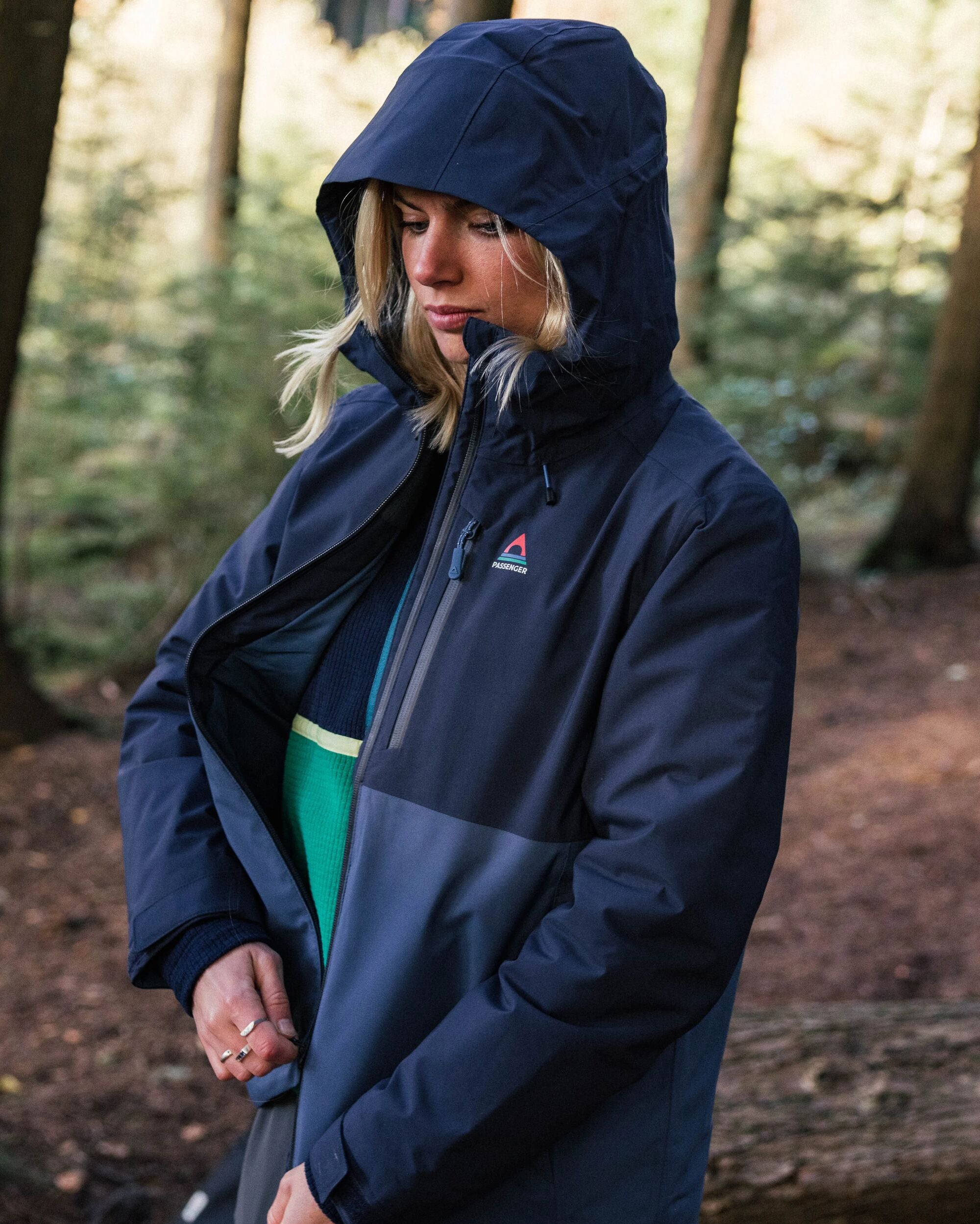 Elevate Insulated Waterproof Jacket - Rich Navy - Lifestyle