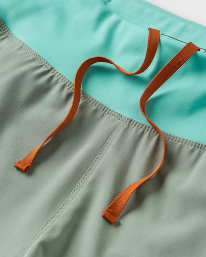 Roundtrip Recycled Trail Short - Pistachio - Flatlay