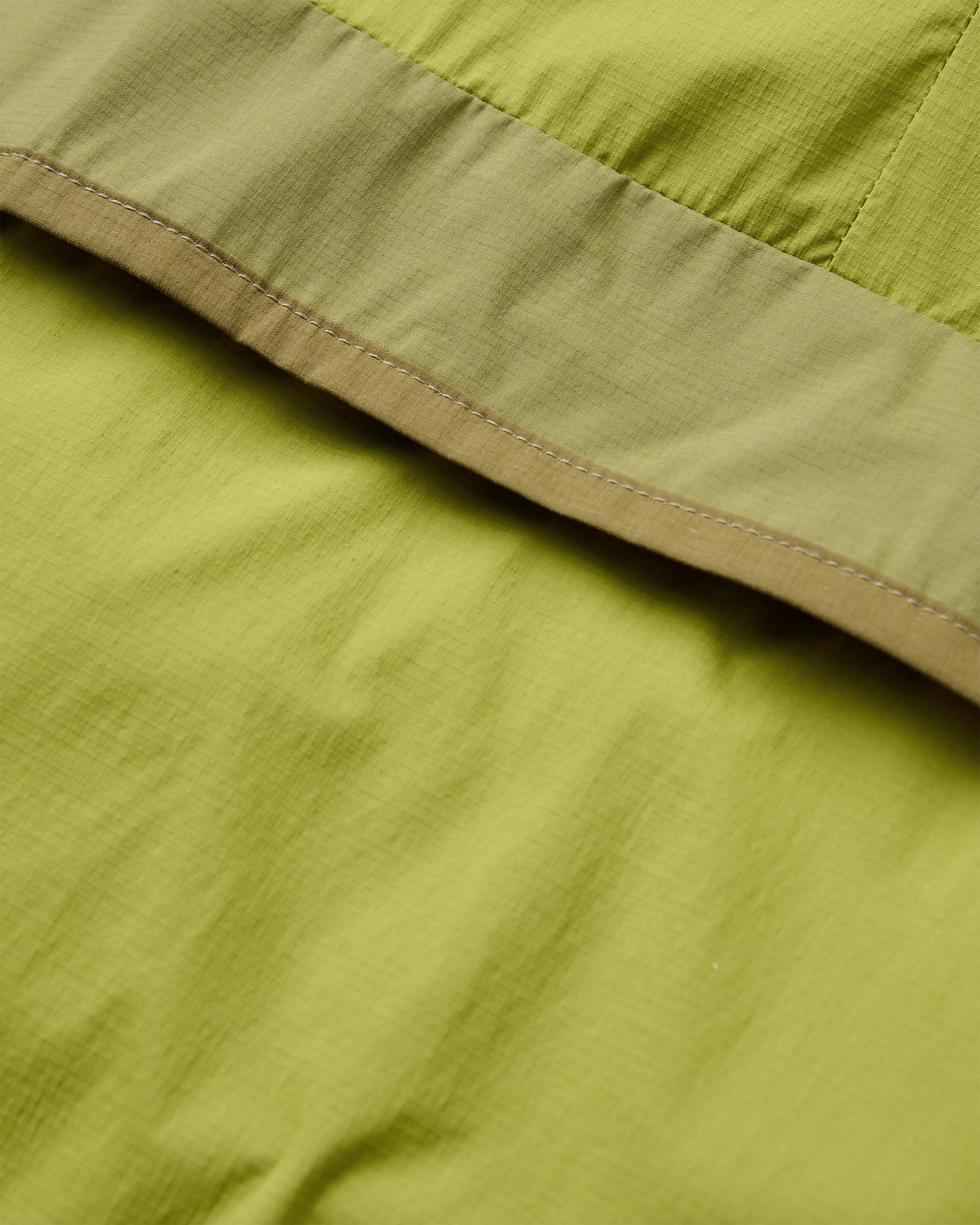 Gusto Windshell Anorak - Tea Green - Flatlay