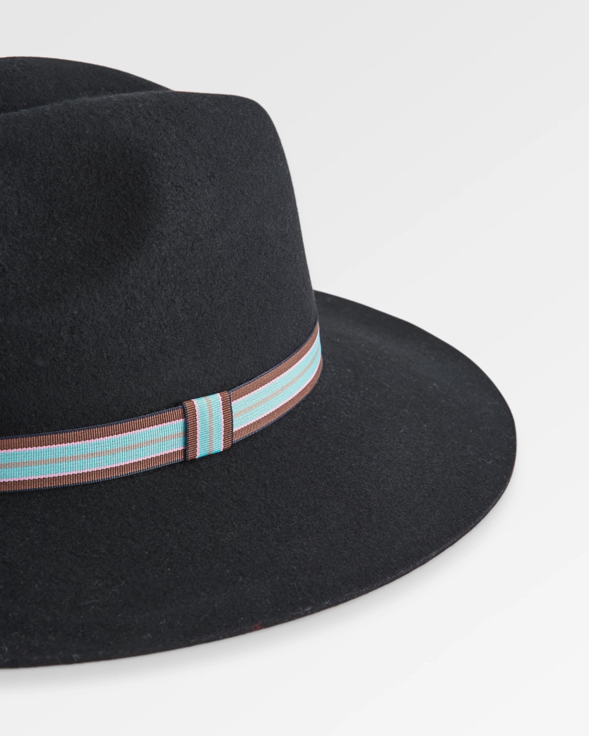 Outback Fedora - Black - Flatlay
