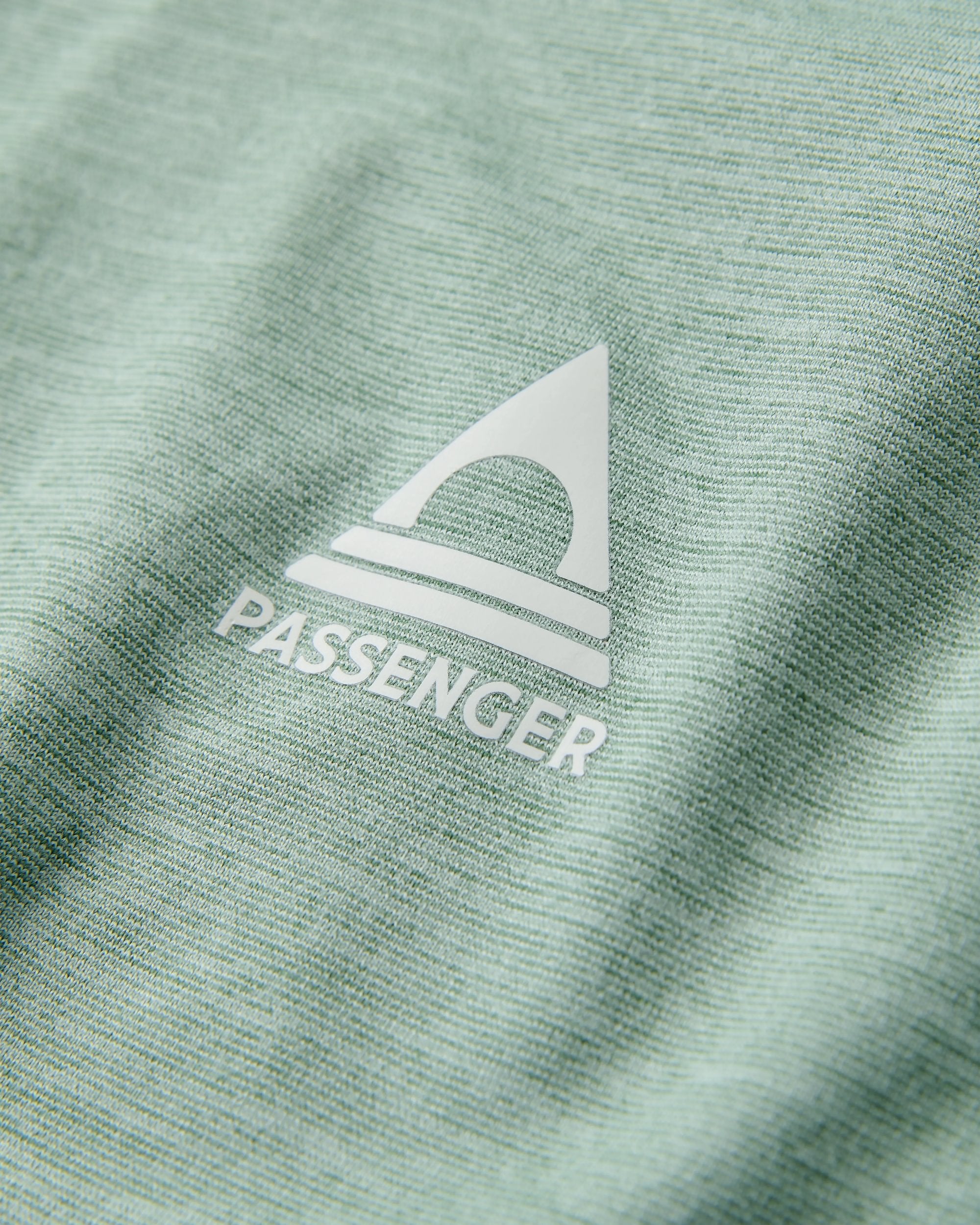 Light Ray Lightweight Surf T-Shirt - Pistachio Marl - Flatlay