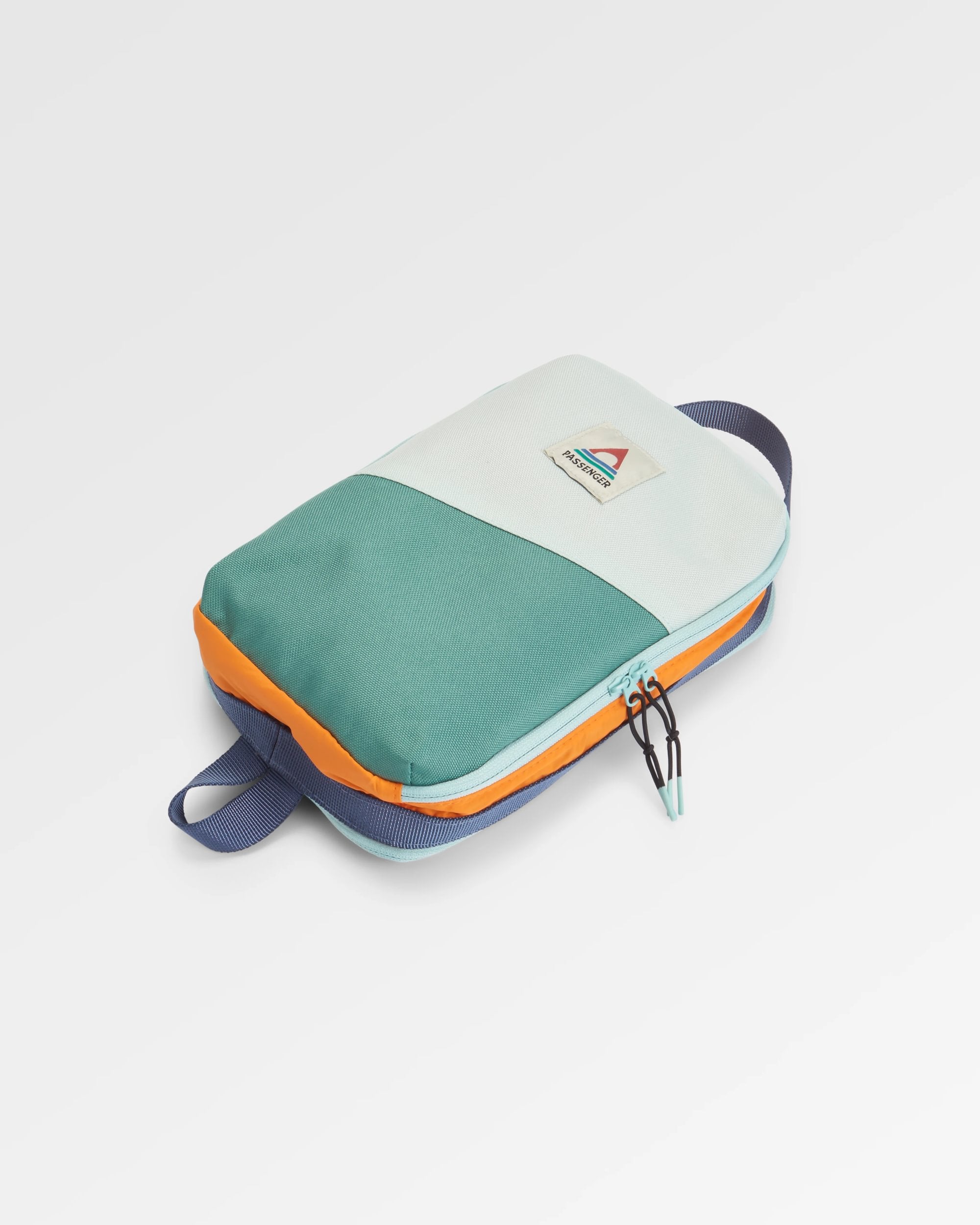 Packing Cube 4L - Spearmint/Deep Ocean - Flatlay