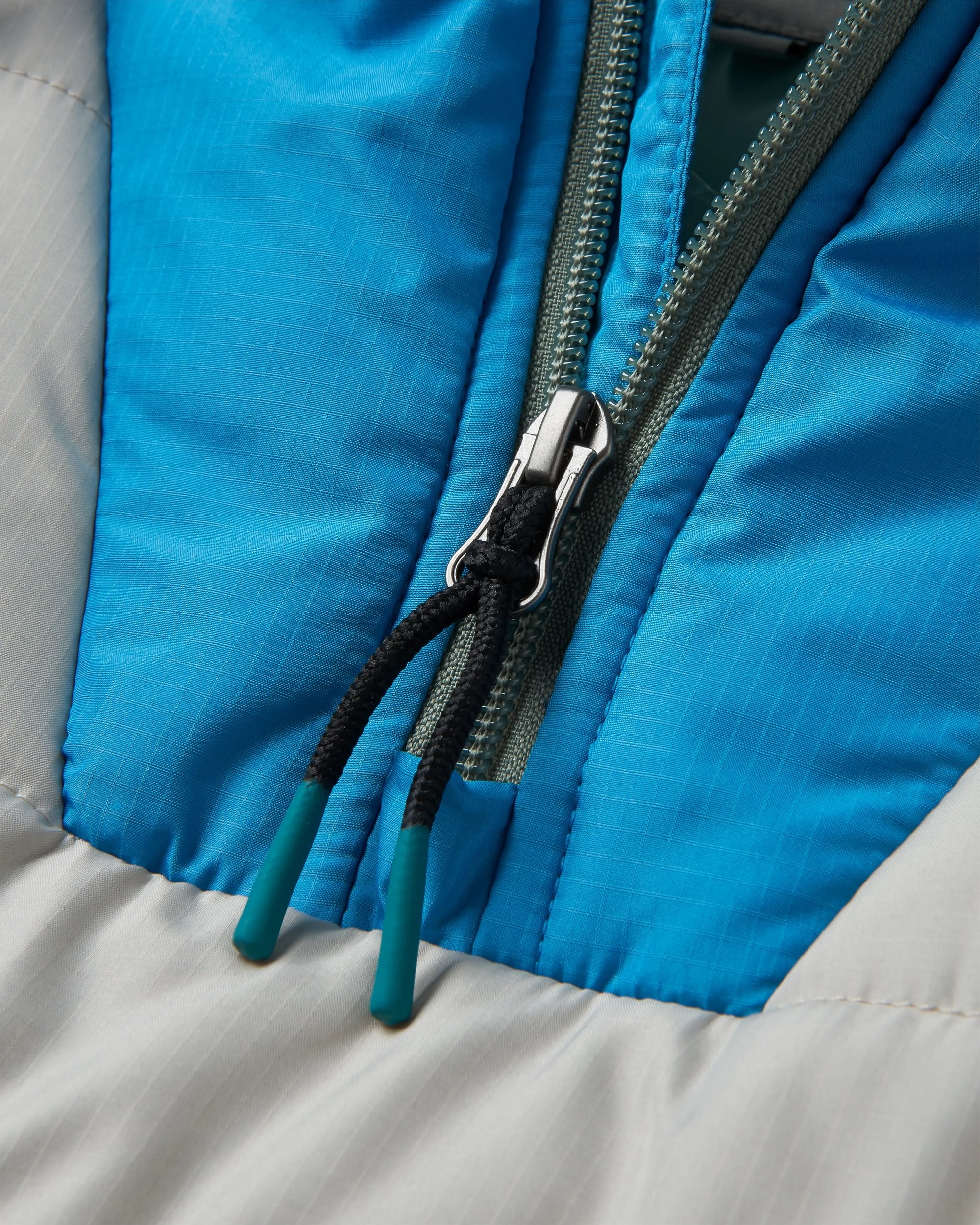 Ocean Recycled Insulated 1/2 Zip Jacket - Pebble Grey - Flatlay