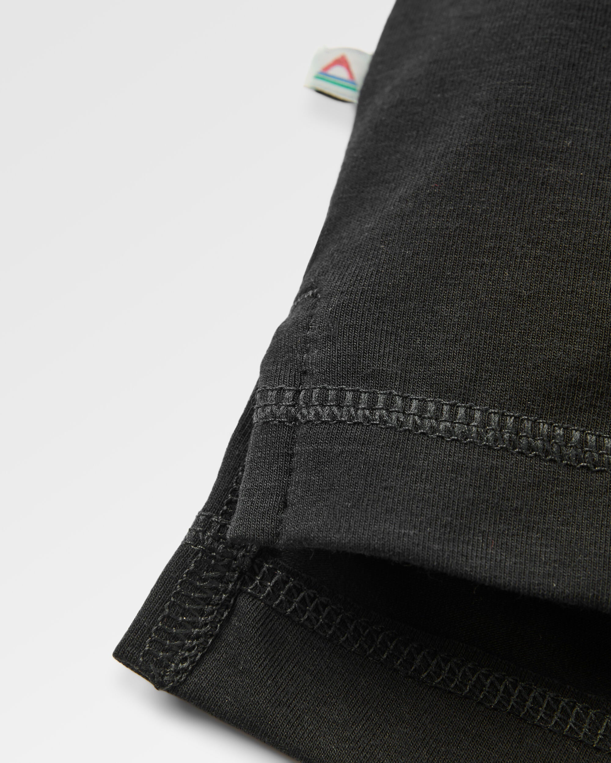 Breeze DriRelease® Trail Women's T-Shirt - Black - Flatlay