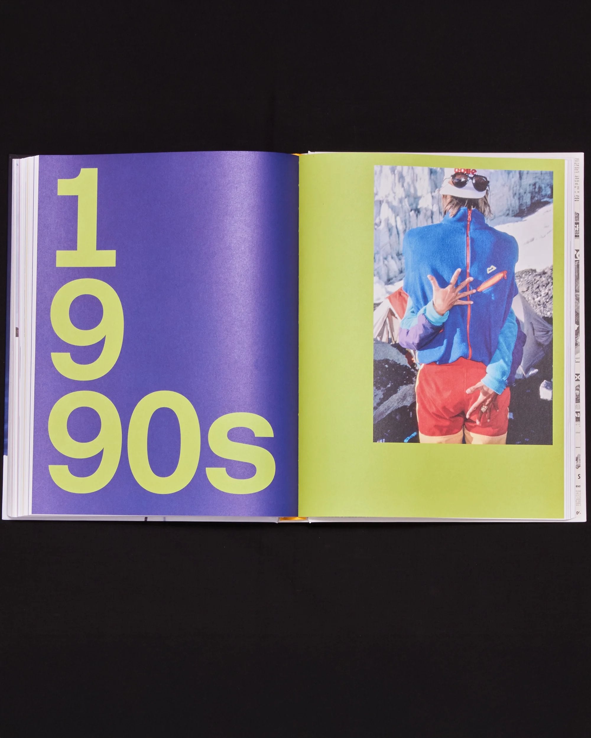 Mountain Style: British Outdoor Clothing 1953-2000 - Flatlay