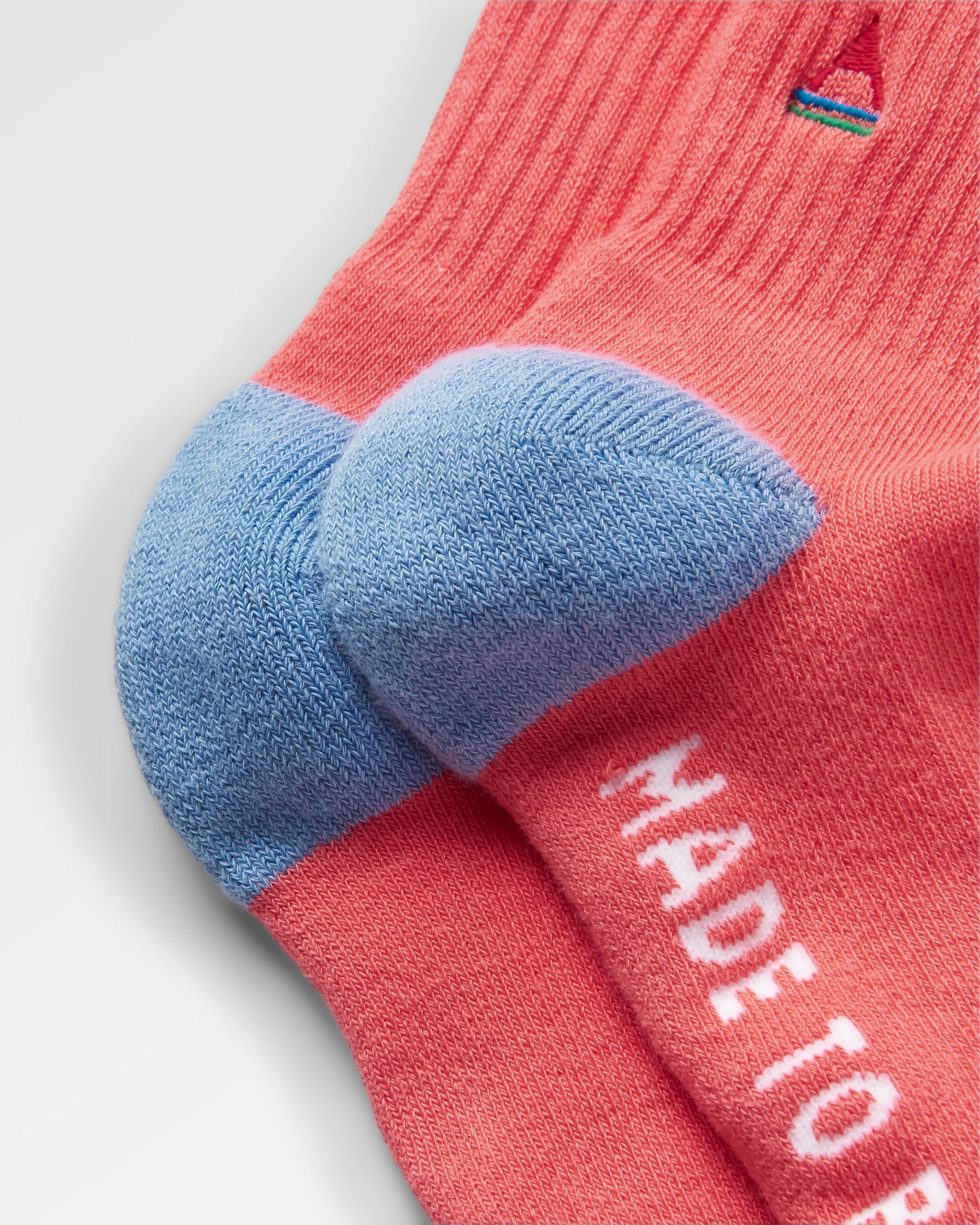 Organic Mid-weight Crew Socks - Shell Pink - Flatlay