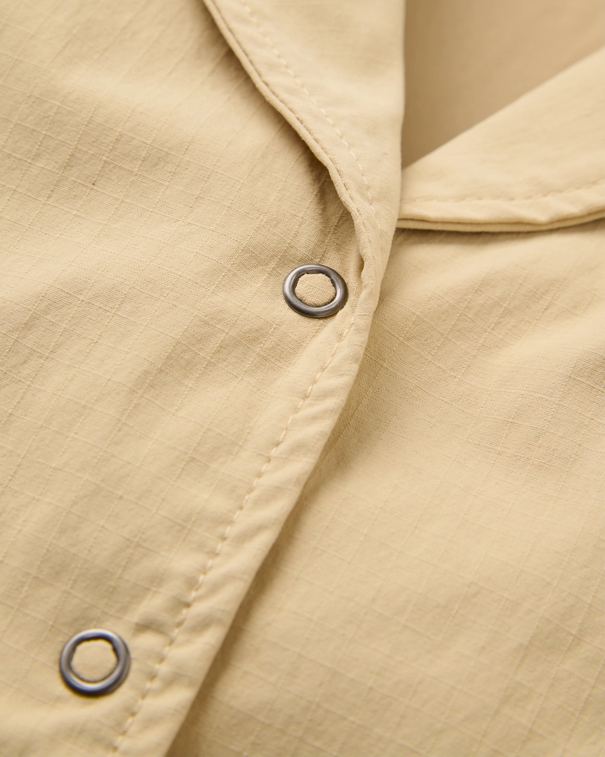 Arden Ripstop Short Sleeve Shirt - Desert - Flatlay