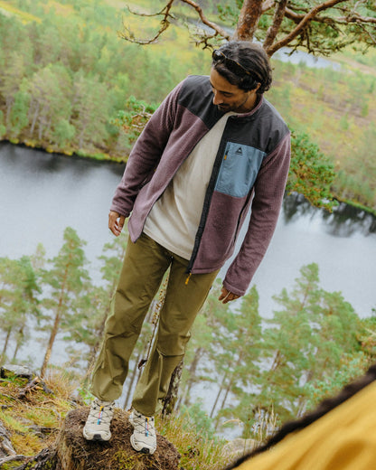 Venturescape Men's Fleece - Brambleberry - Lifestyle