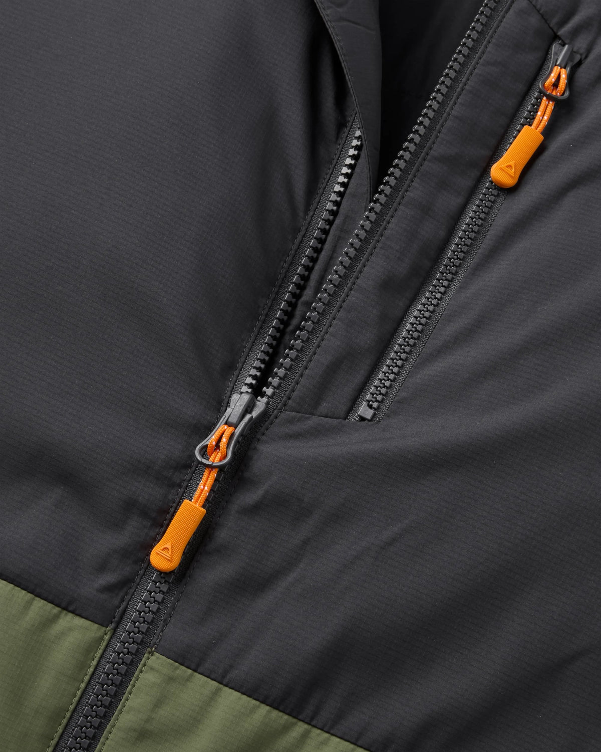 Daybreak Lightweight Thermore® Insulated Vest - Faded Black/Khaki - Flatlay