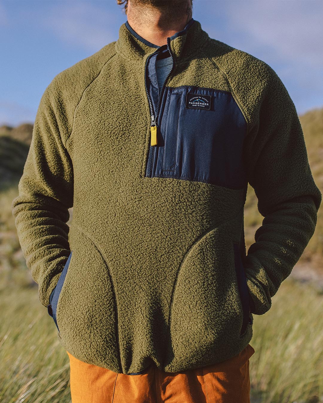 Offgrid Recycled Sherpa 1/4 Zip Fleece - Khaki