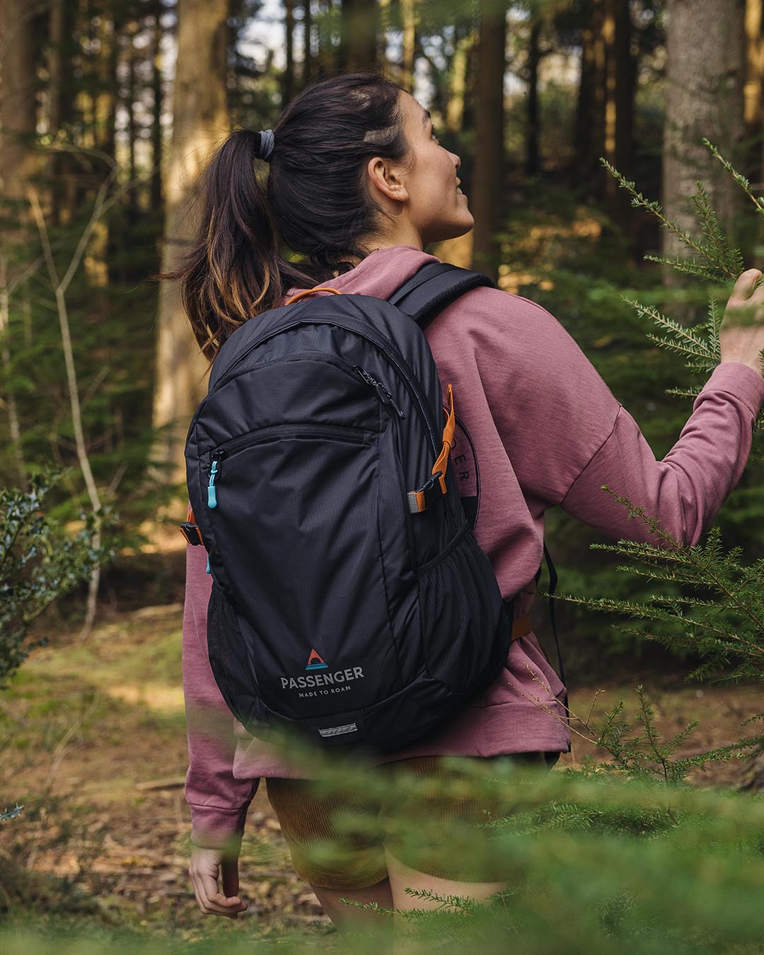 Womens_Track Recycled 30L Backpack - Black