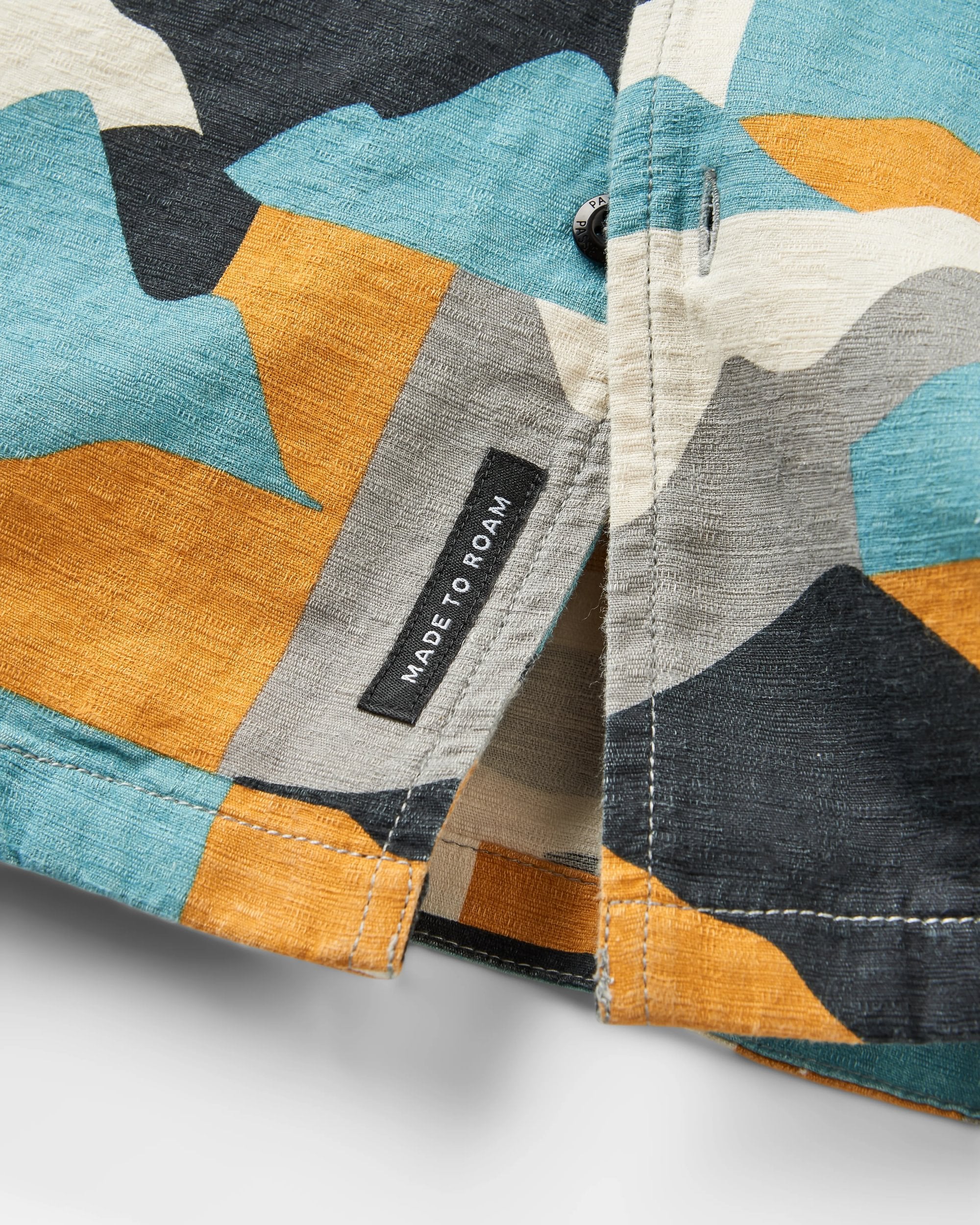 Cove Organic Textured Shirt - Vista Patchwork Arctic - Flatlay