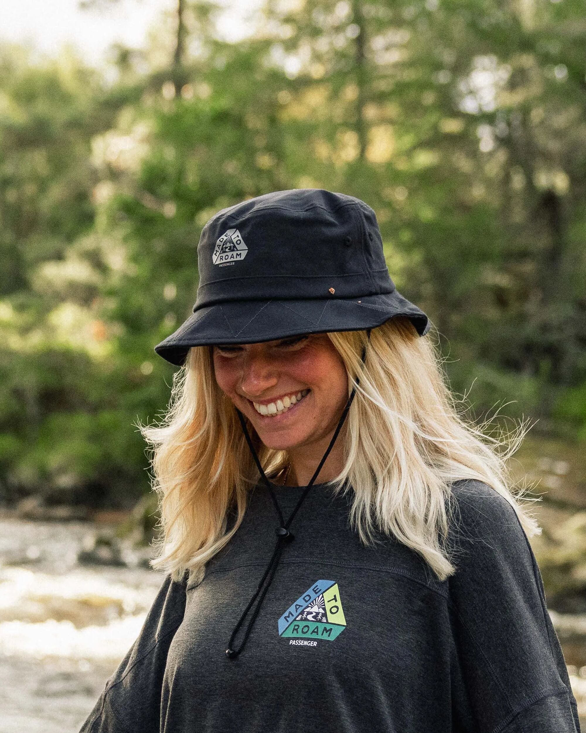 Trail Bucket Hat - Black - Lifestyle - Female