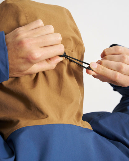 Snowscape Men's Recycled Jacket - Dark Denim/Toffee - Studio Model