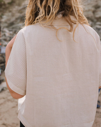 Arden Organic Cotton Short Sleeve Shirt - Vintage White - Lifestyle