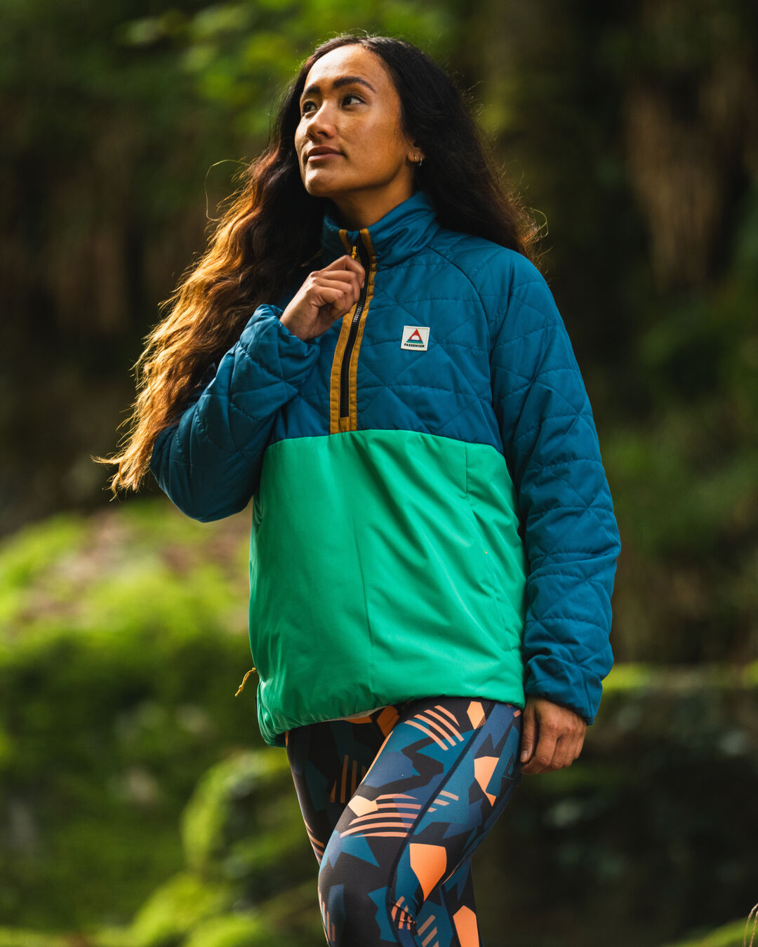 Trace Recycled Thermore® Insulated Jacket - Corsair Blue/ Jungle Green - Lifestyle
