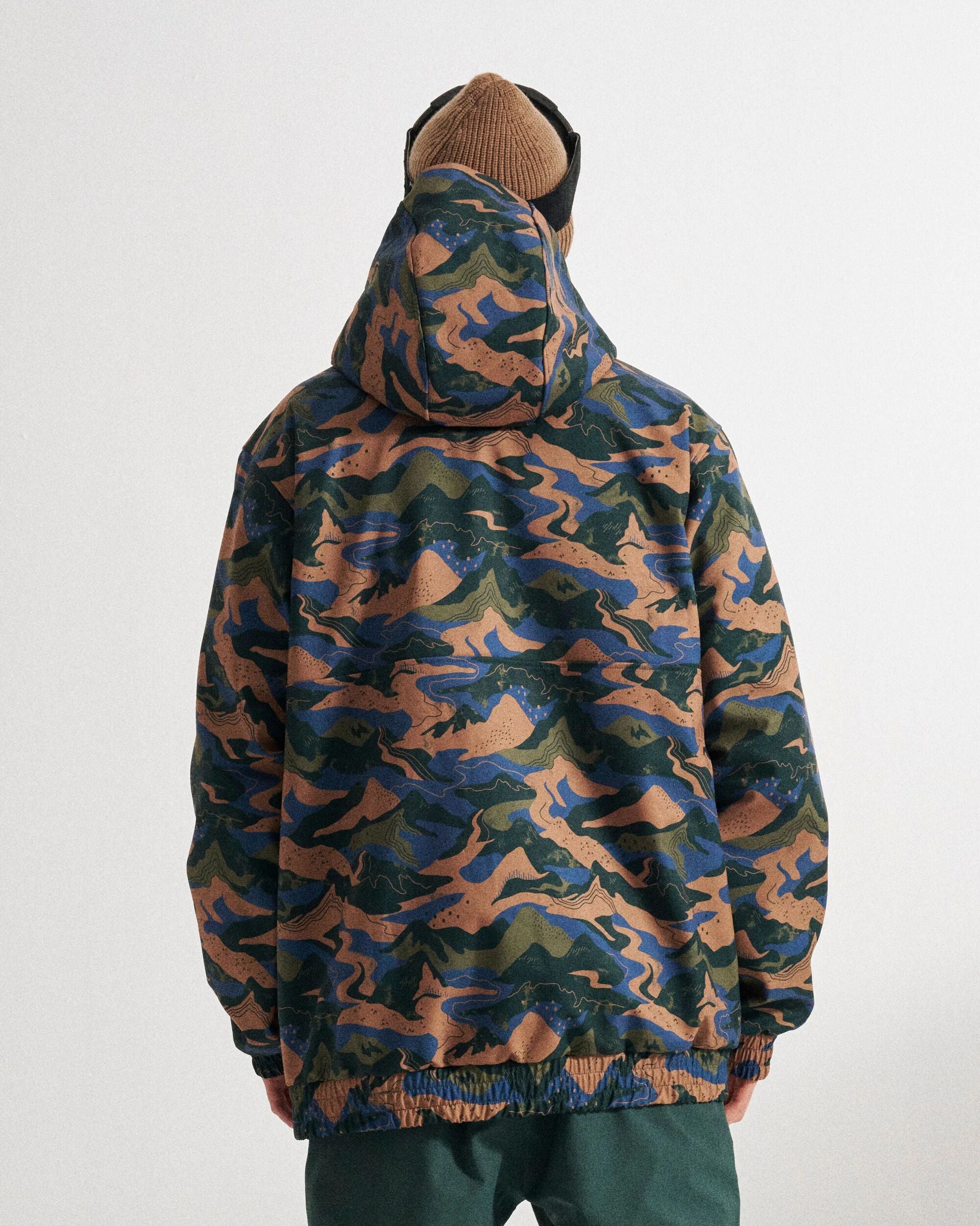 Snowscape Men's Recycled Softshell Pullover - Adventure Dark Fern - Studio Model