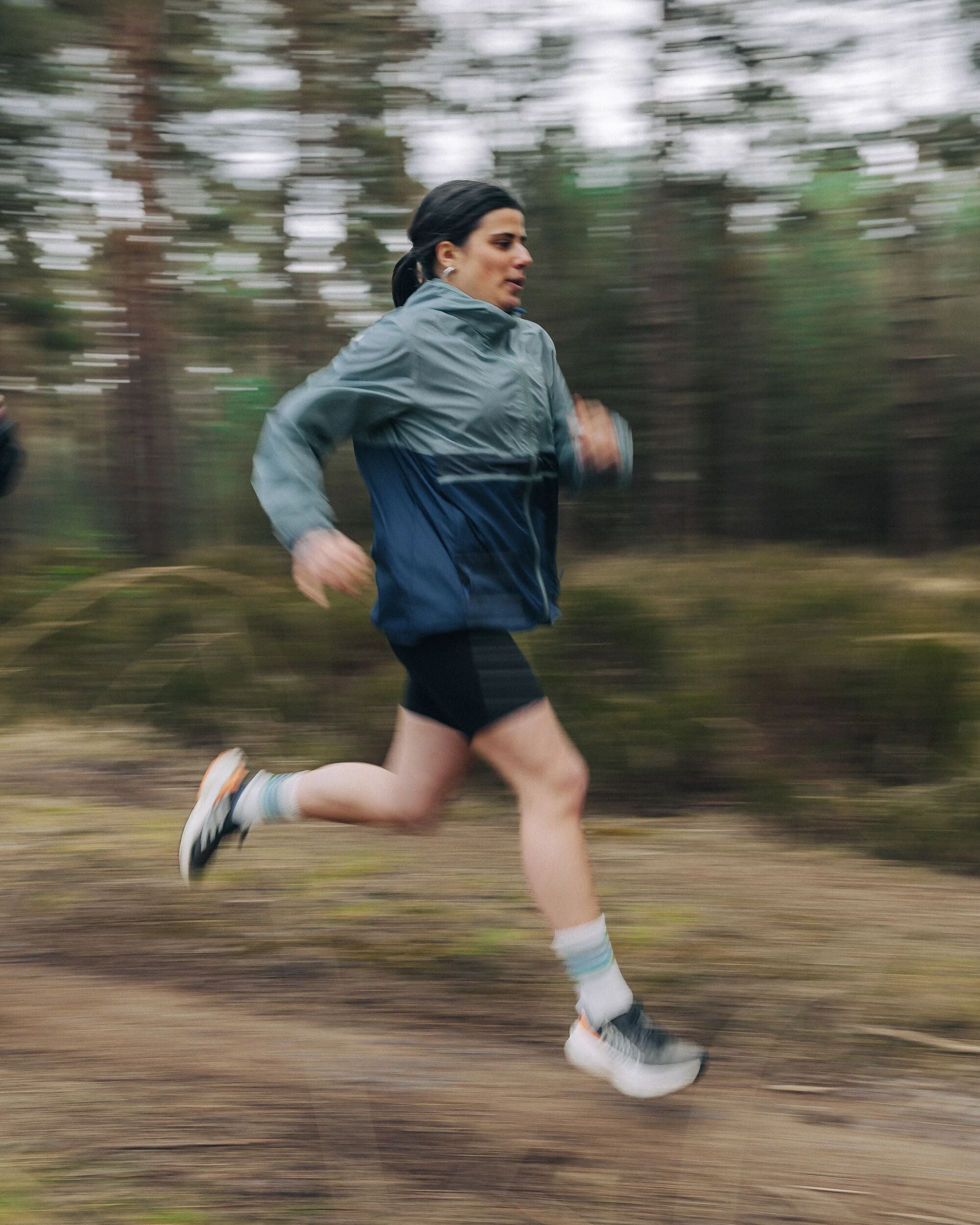 Viento Recycled Windshell Jacket - Pistachio/Dark Denim - Lifestyle