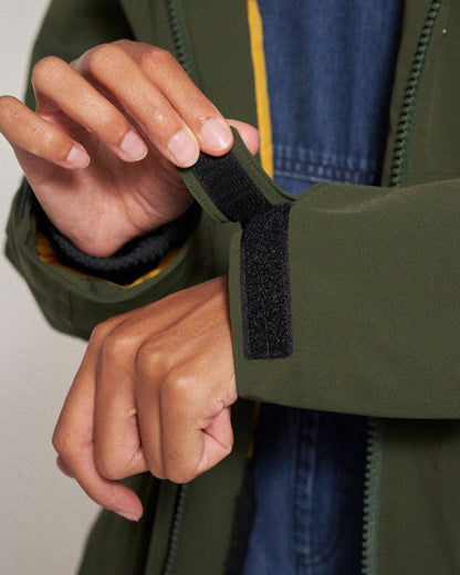 Telluride Waterproof Parka - Fir Tree - Studio Model