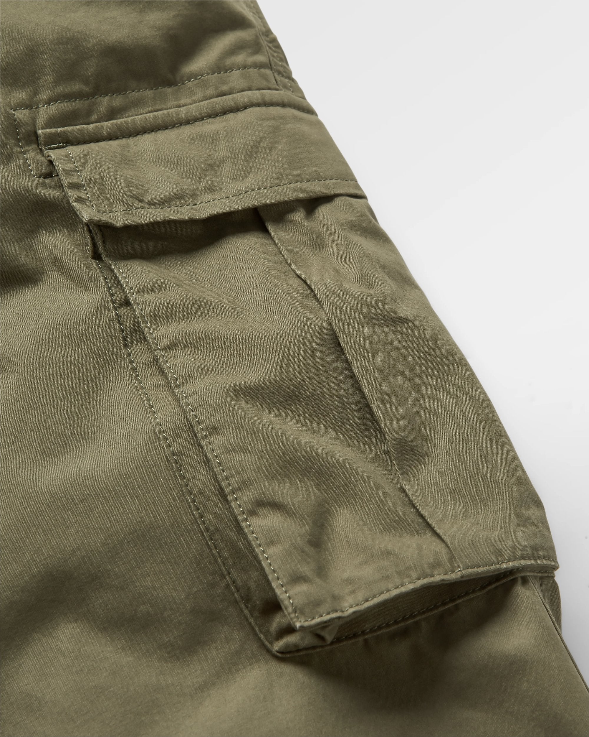 Adventurer Cargo Trouser - Khaki - Flatlay