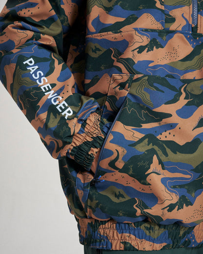 Snowscape Men's Recycled Softshell Pullover - Adventure Dark Fern - Studio Model