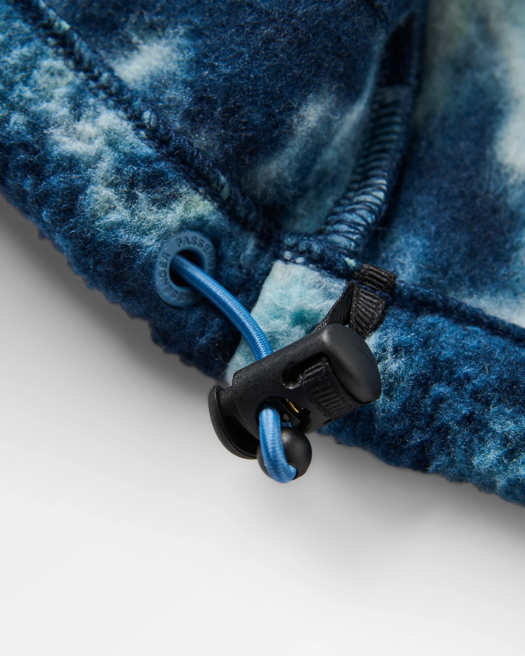 Fairbanks Full Zip Recycled Sherpa Gilet - Frost Rich Navy - Flatlay