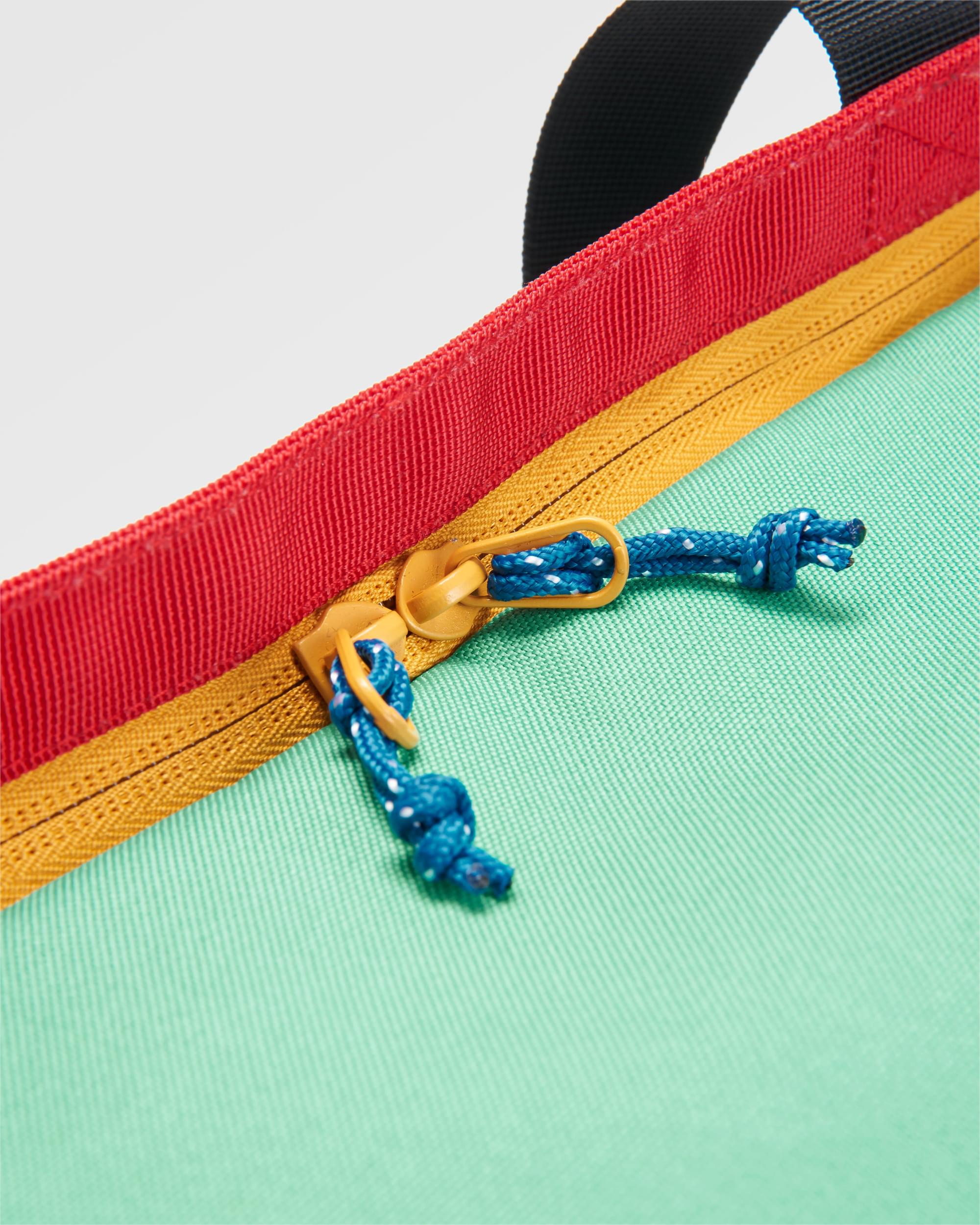 Sojourn Gear Tote 48L - Multi Primary - Flatlay