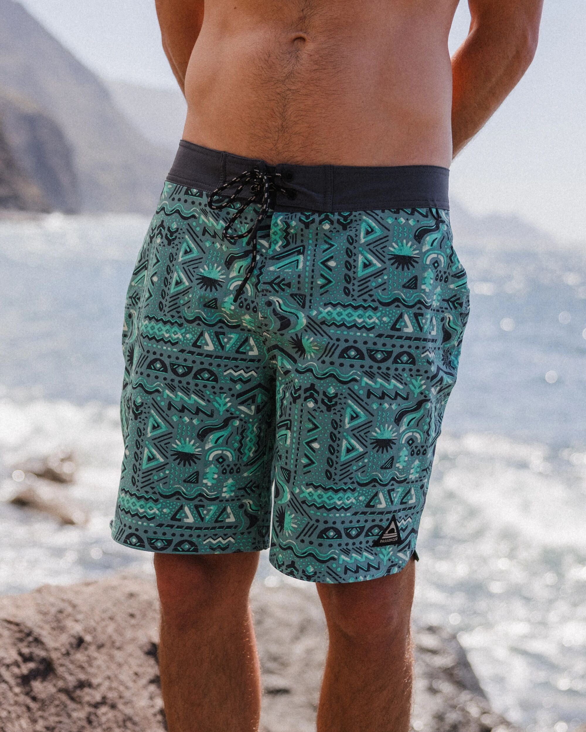 Cruiser Netplus® Recycled 19" Boardshort - Elemental Geo Arctic - Lifestyle